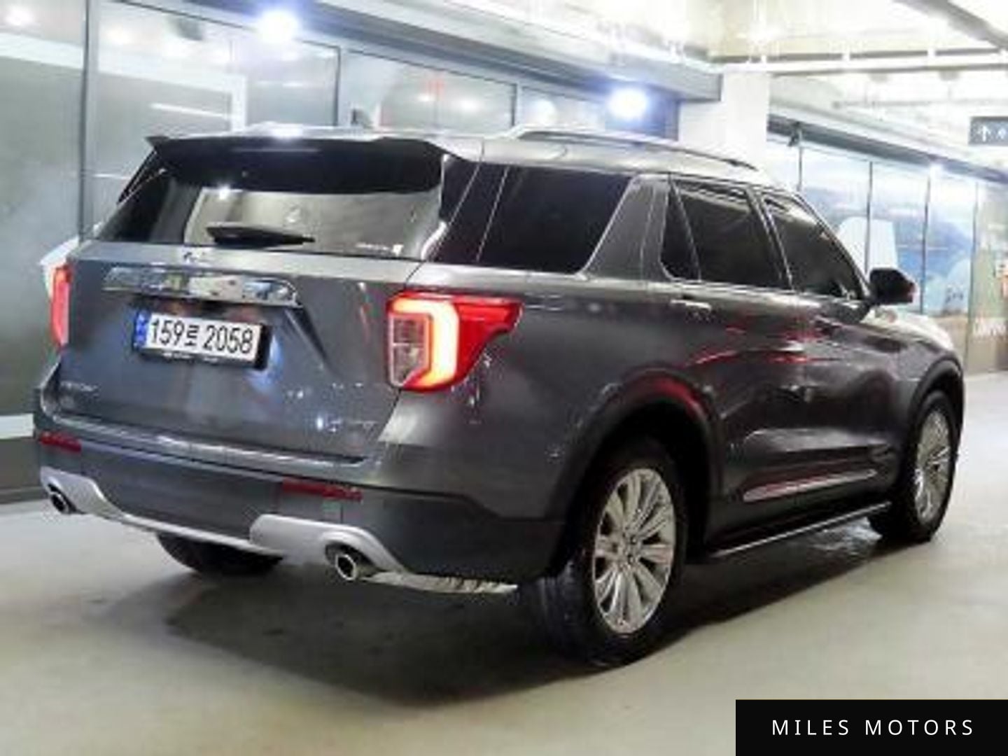 Ford Explorer 2023 — миниатюра 4