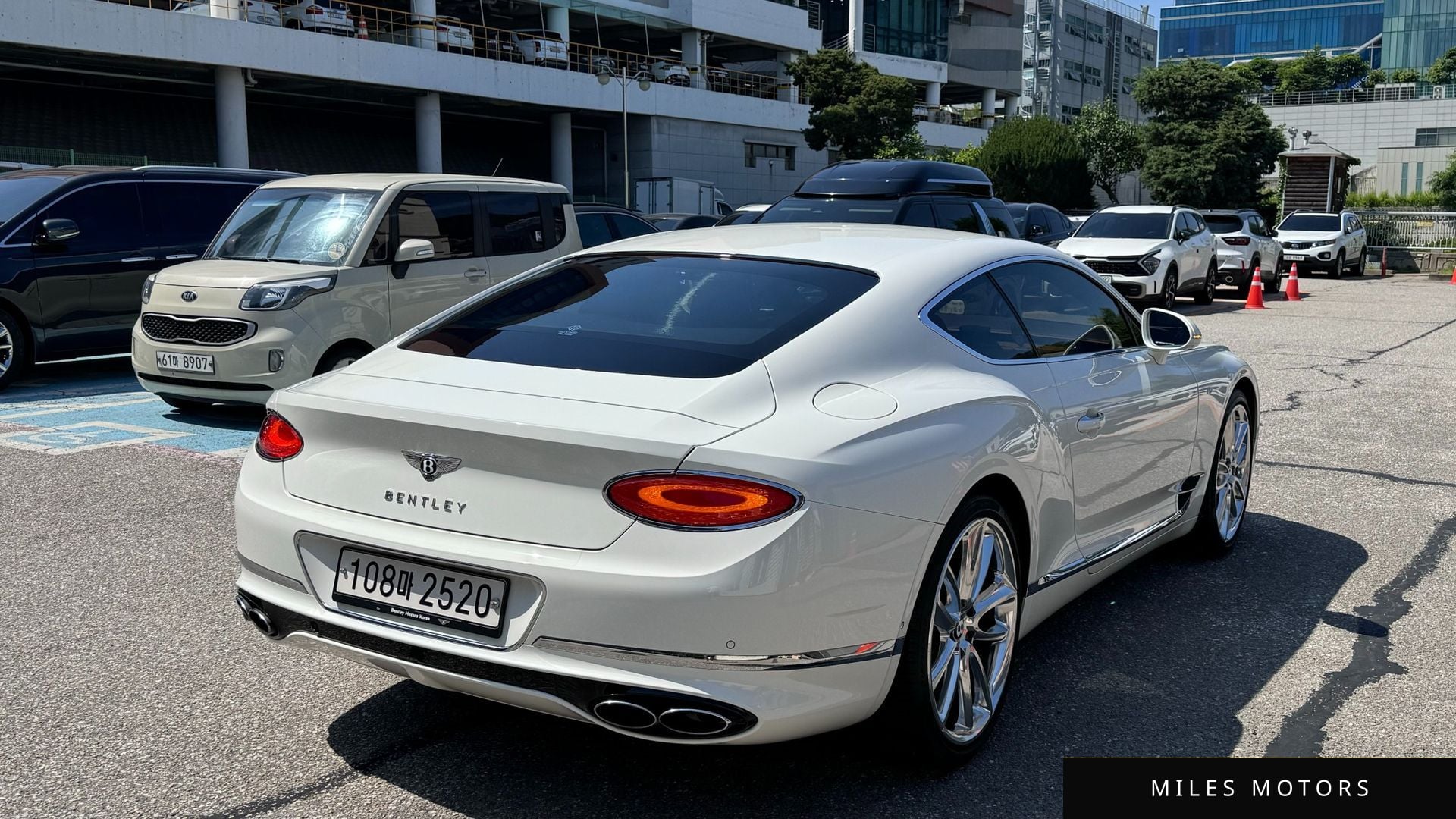 Bentley 컨티넨탈 GT 2020 — миниатюра 3