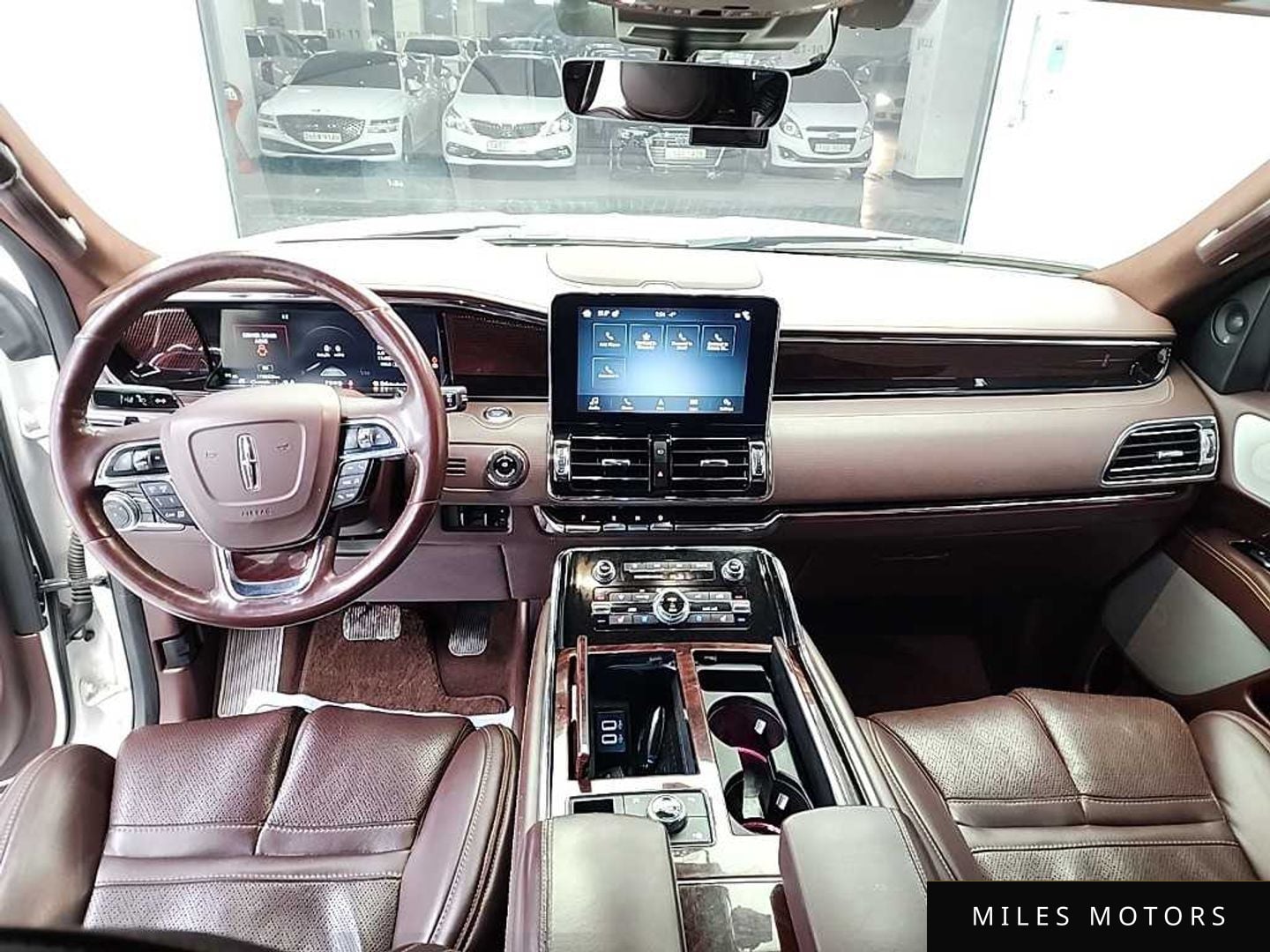 Lincoln Navigator 2019 — миниатюра 7