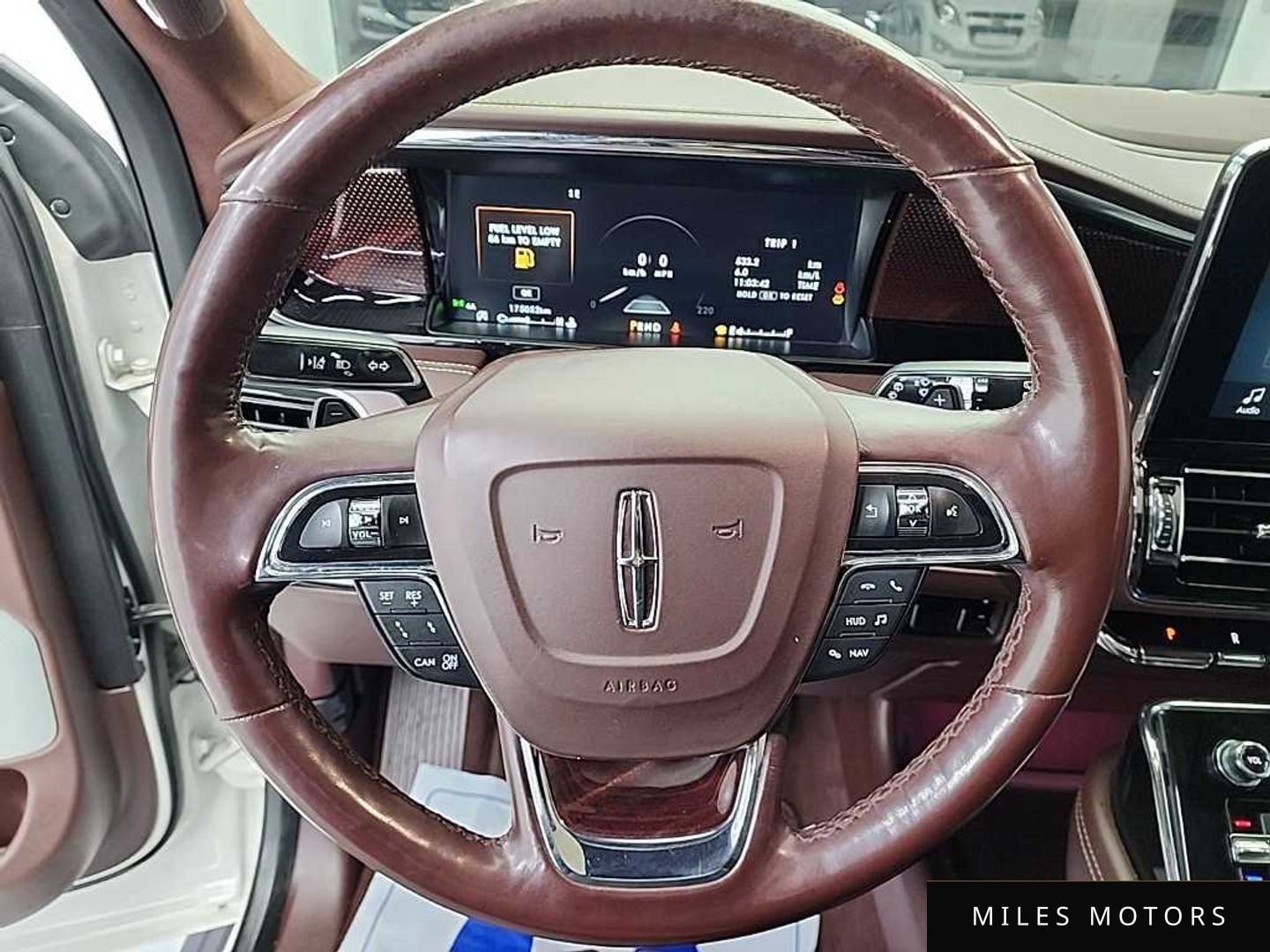 Lincoln Navigator 2019 — миниатюра 9