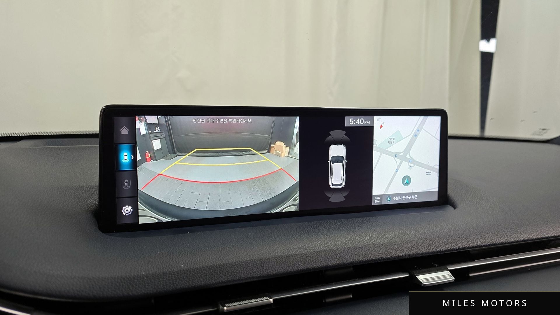 Genesis GV70 2022 — миниатюра 15