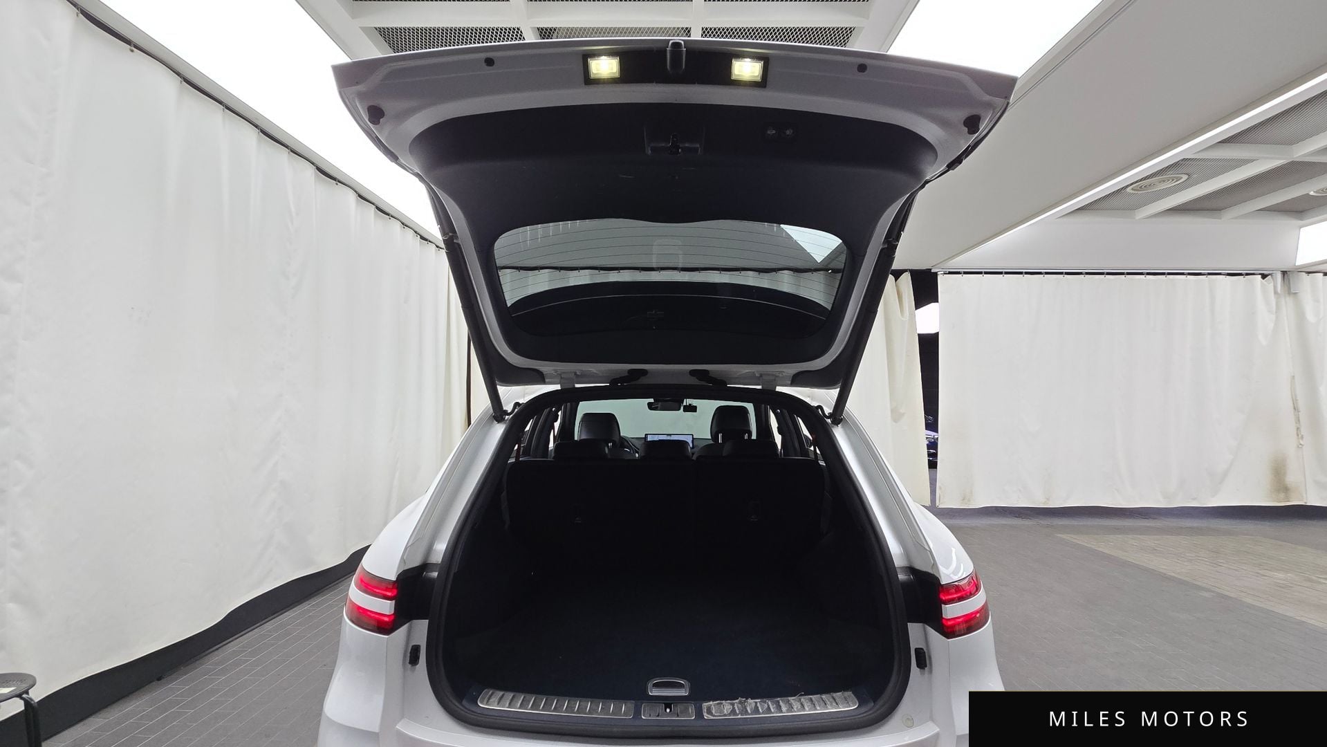 Genesis GV70 2022 — миниатюра 20