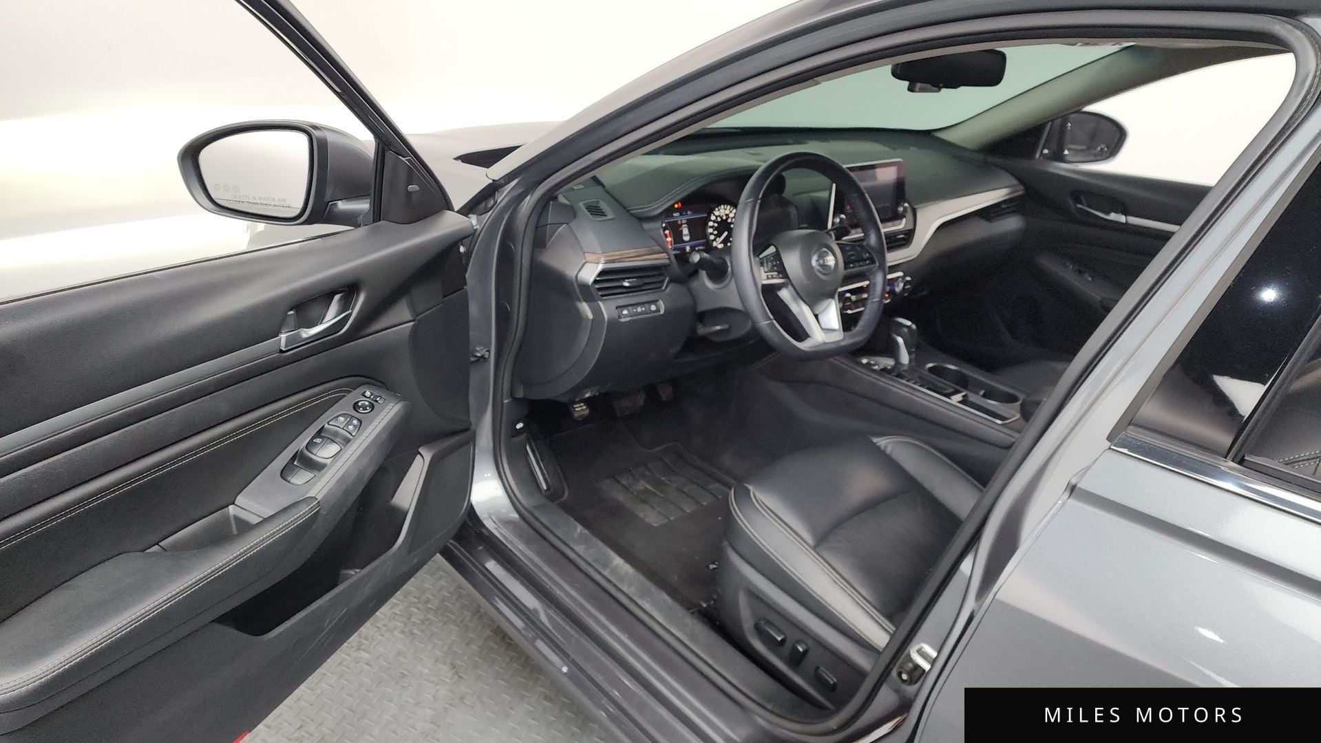 Nissan Altima 2019 — миниатюра 10