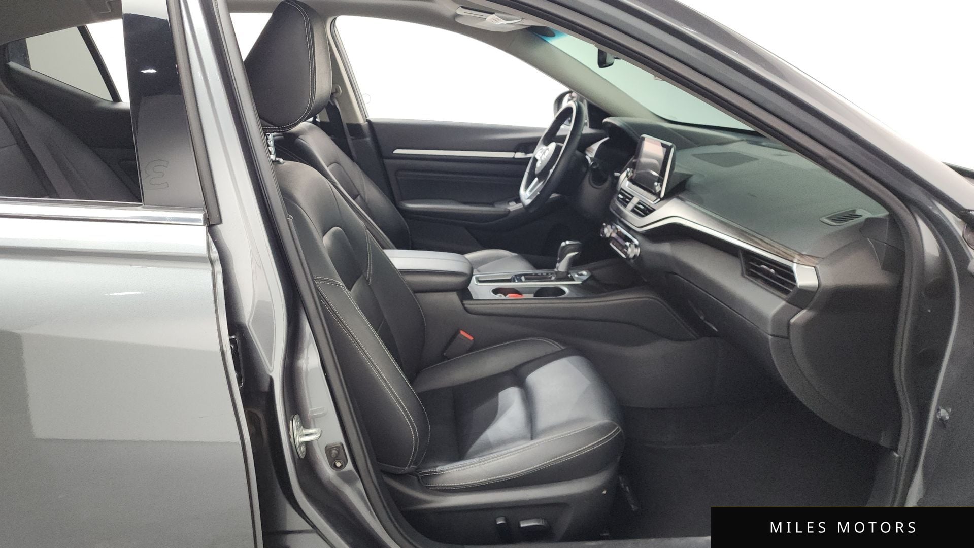 Nissan Altima 2019 — миниатюра 11