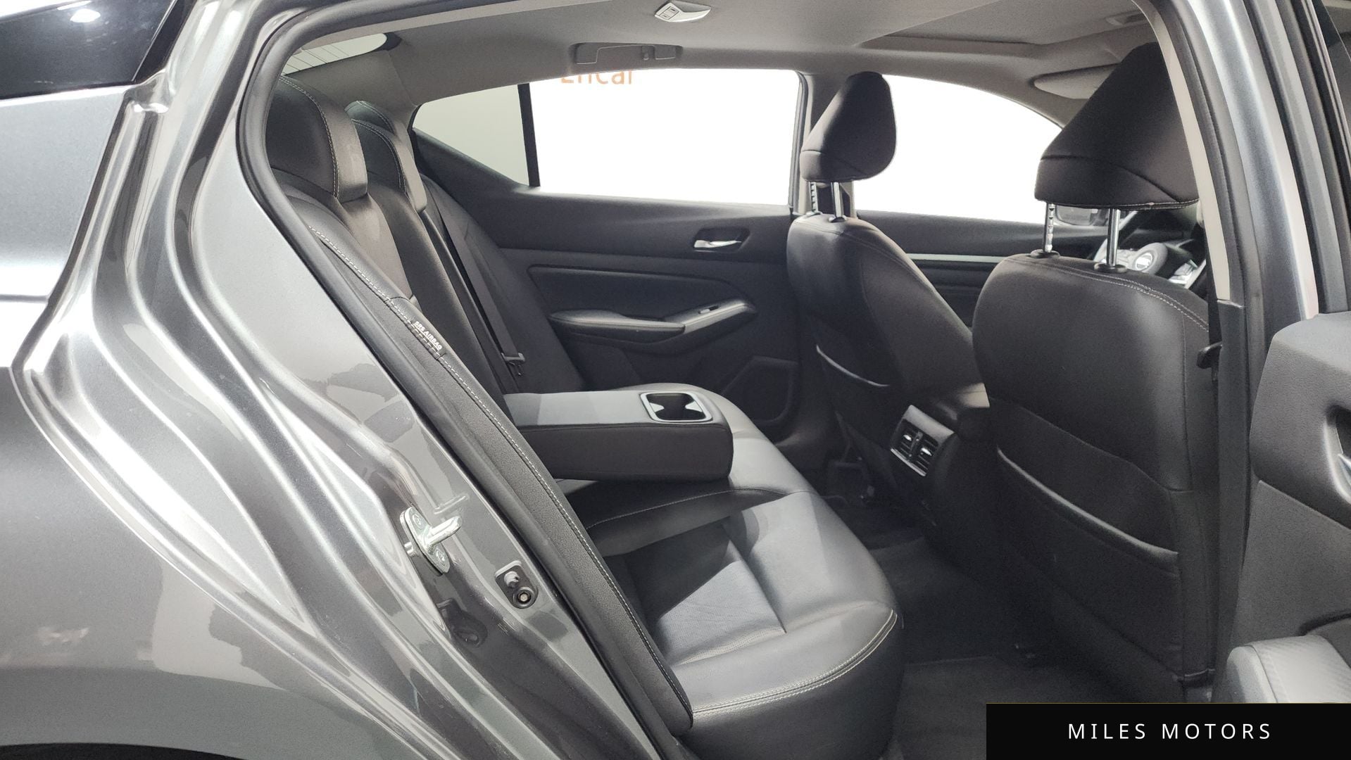 Nissan Altima 2019 — миниатюра 12