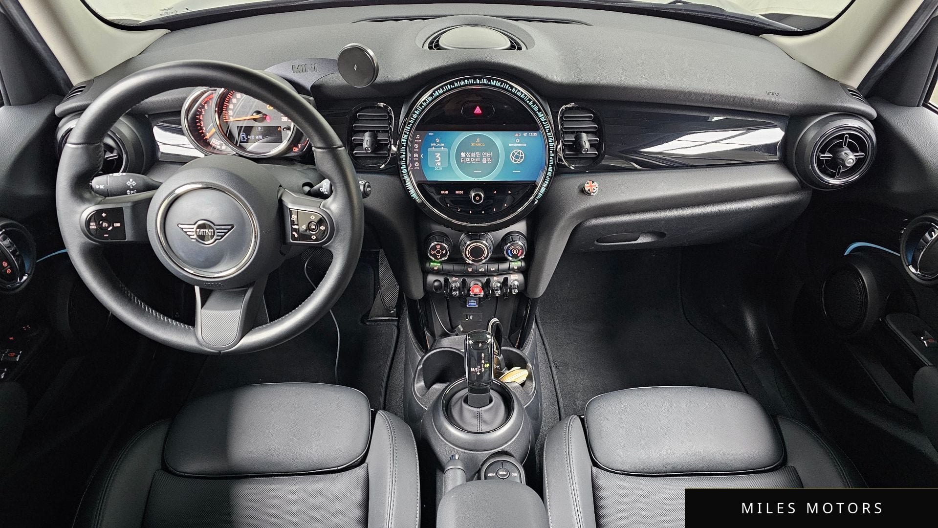 MINI Cooper 2022 — миниатюра 7