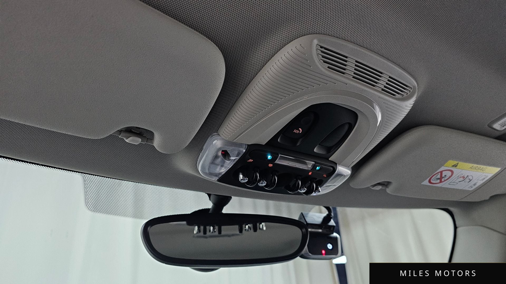 MINI Cooper 2022 — миниатюра 18