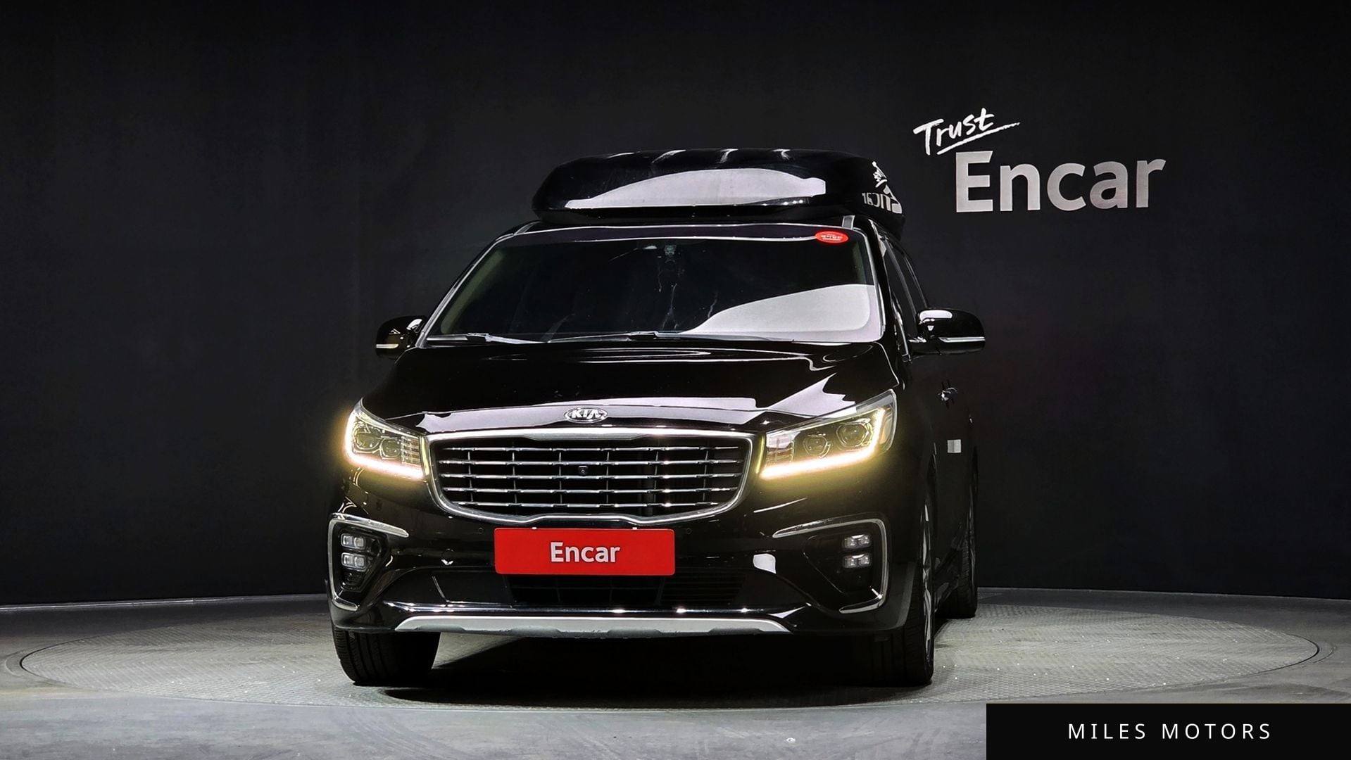 Kia Canival 2020 — миниатюра 3