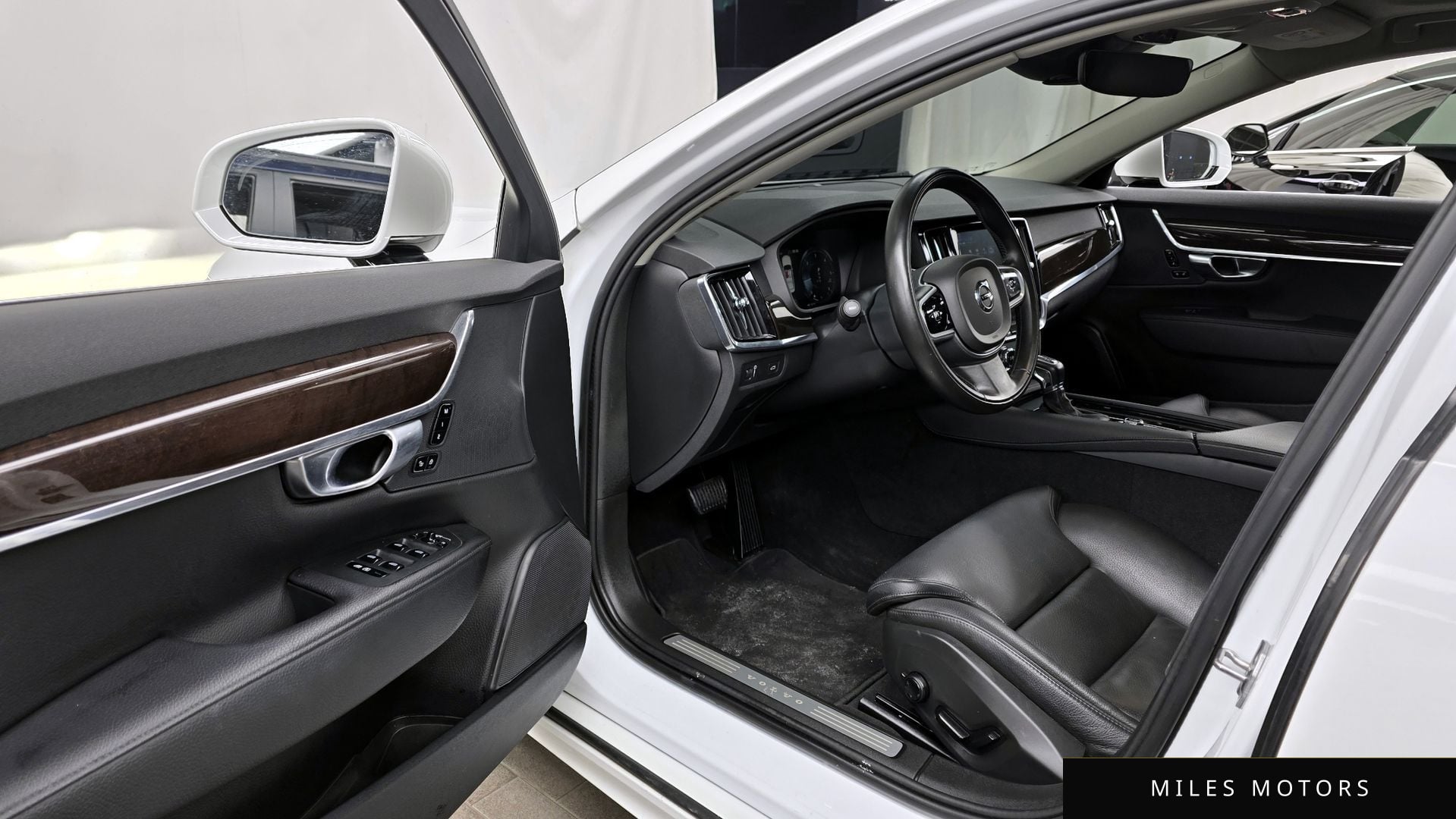 Volvo S90 2019 — миниатюра 10