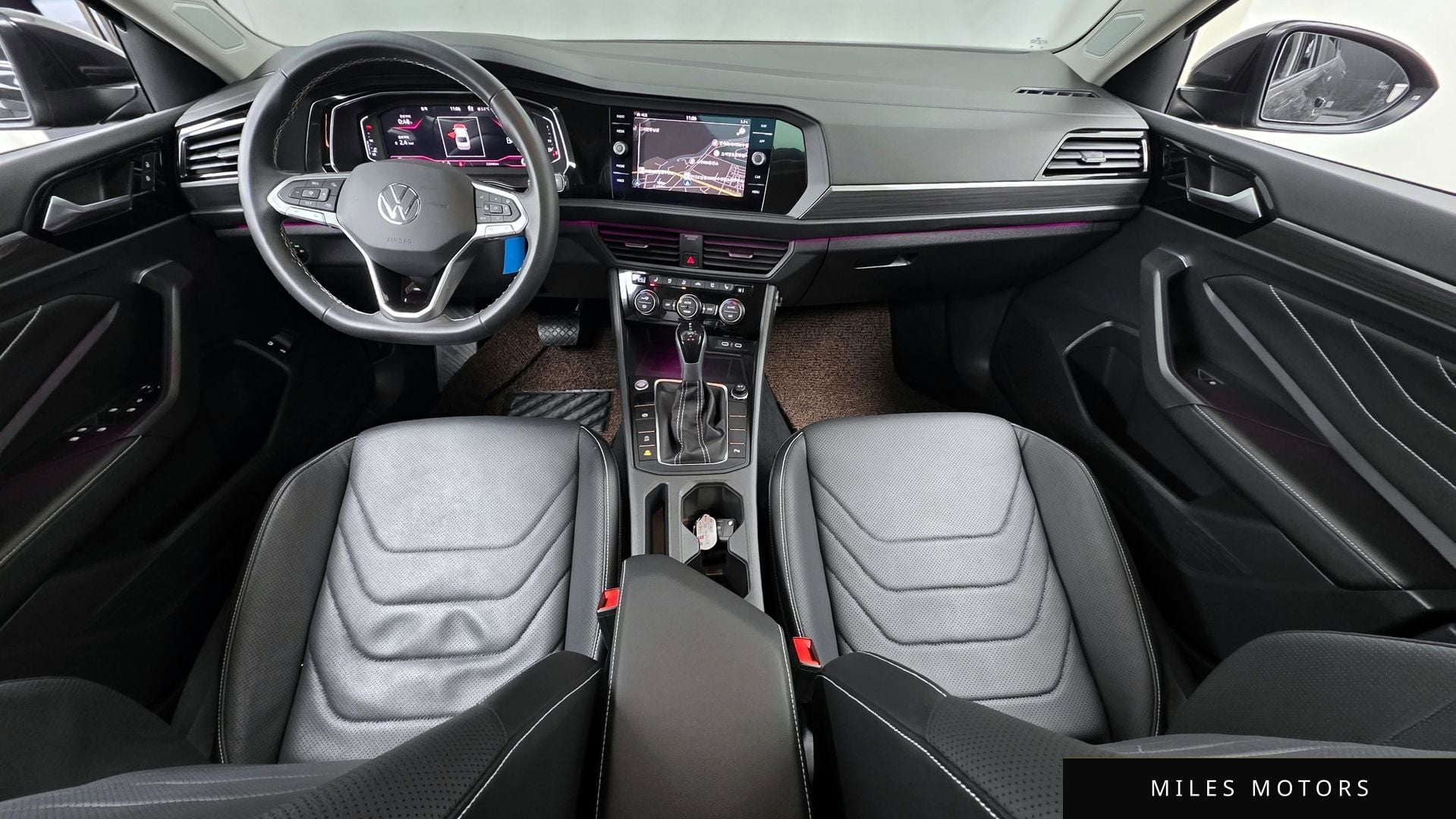 Volkswagen 제타 2023 — миниатюра 7