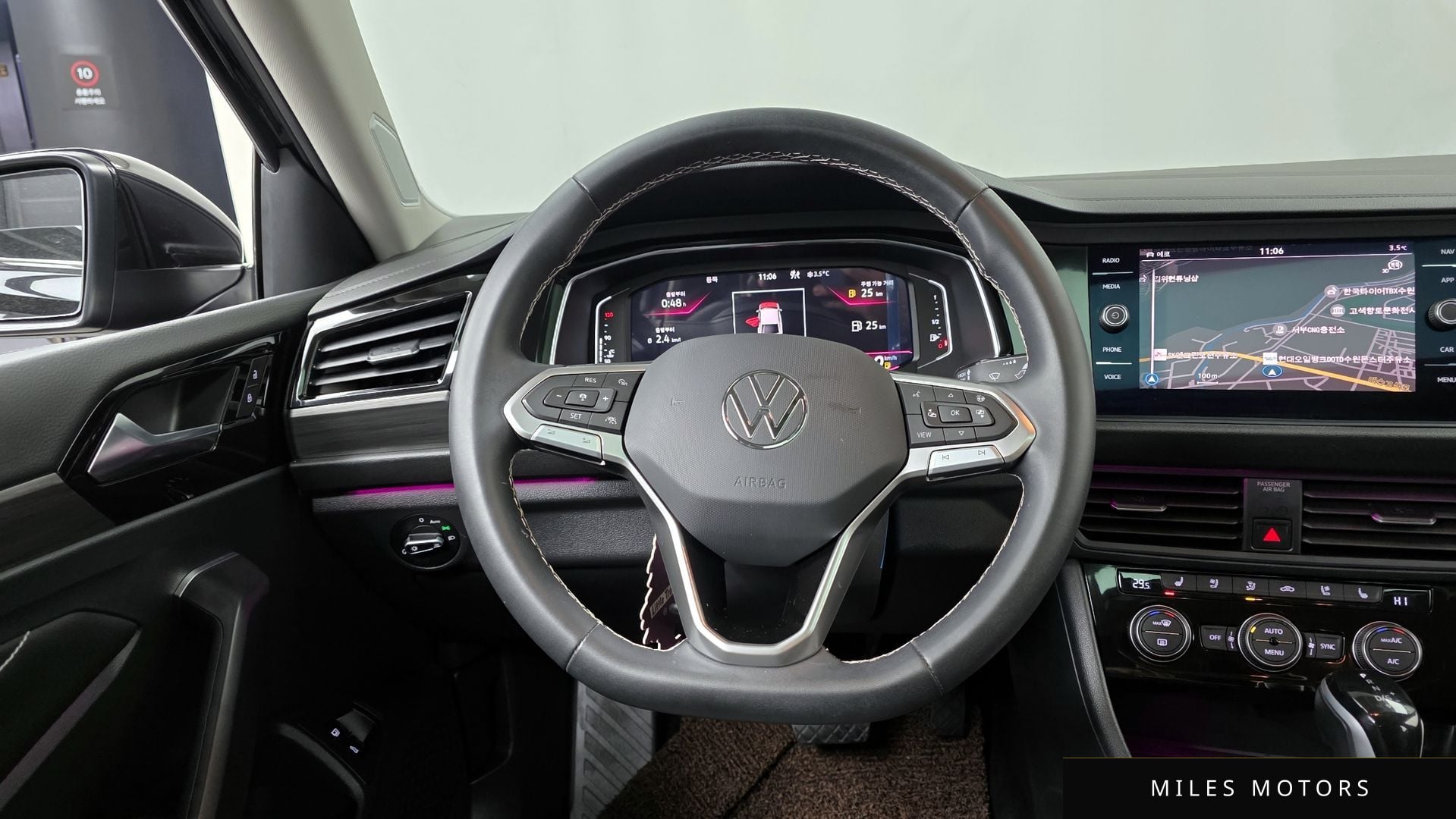 Volkswagen 제타 2023 — миниатюра 13
