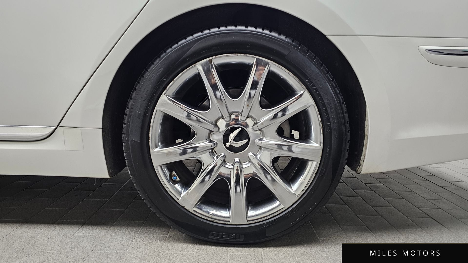 Hyundai Equus 2012 — миниатюра 5