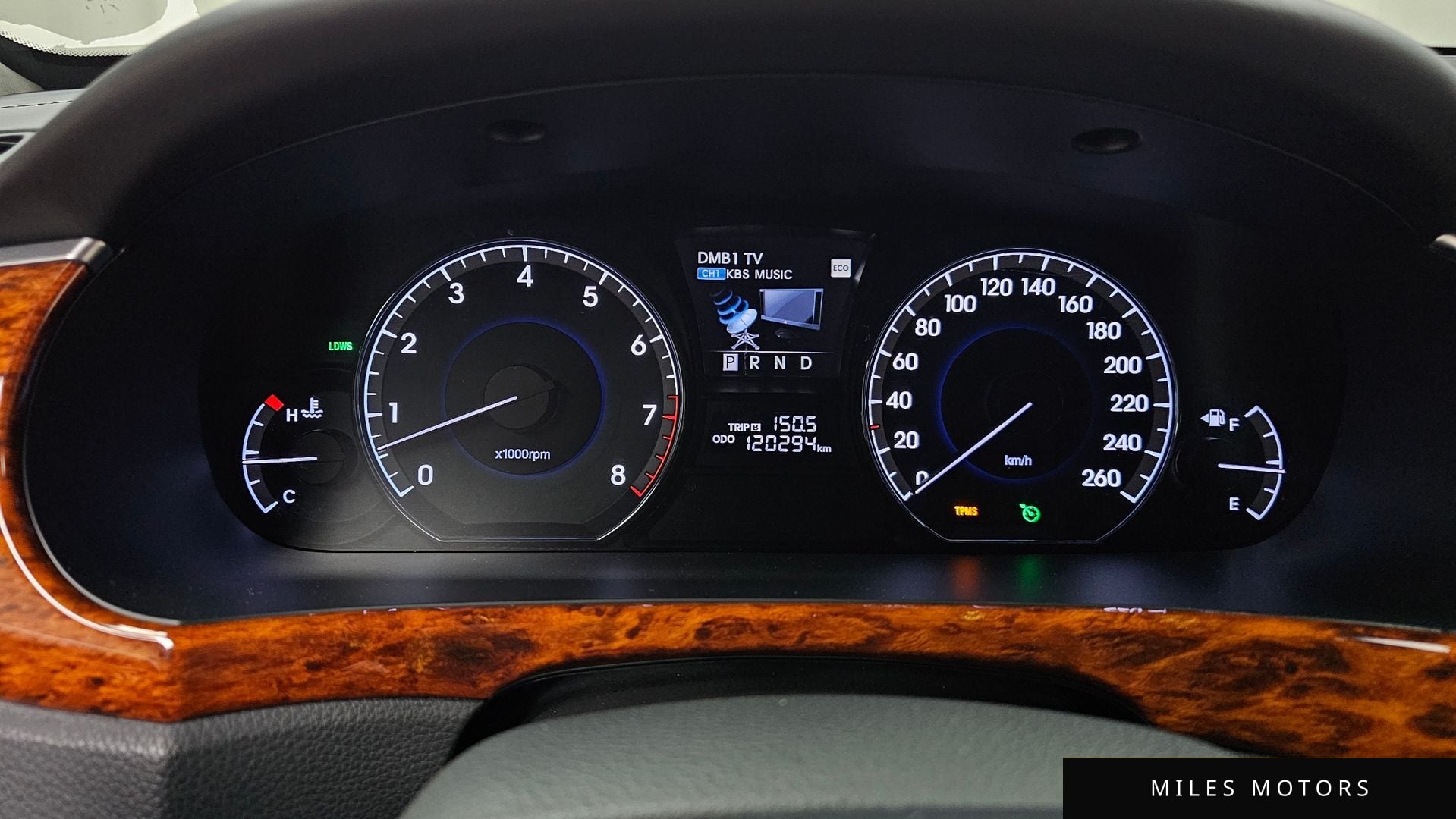 Hyundai Equus 2012 — миниатюра 8