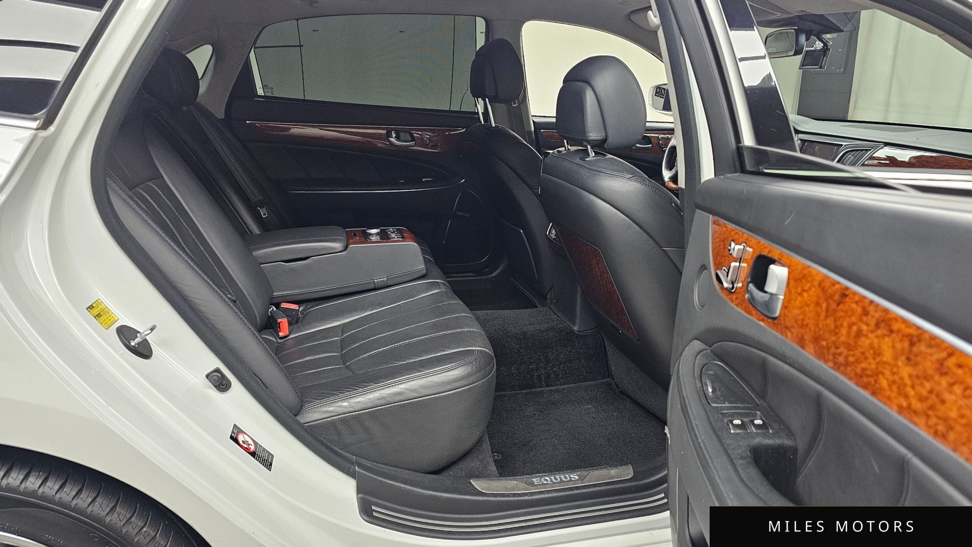 Hyundai Equus 2012 — миниатюра 12