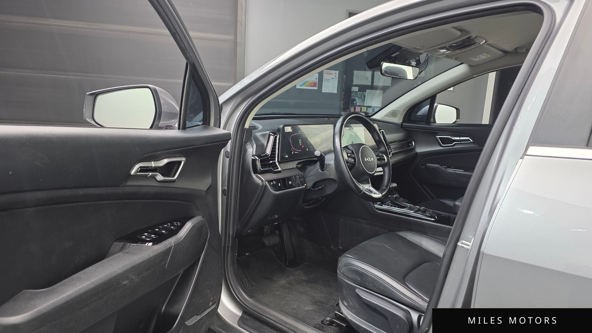 Kia Sportage 2023 — миниатюра 10