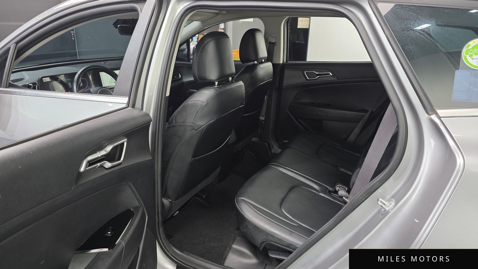Kia Sportage 2023 — миниатюра 11
