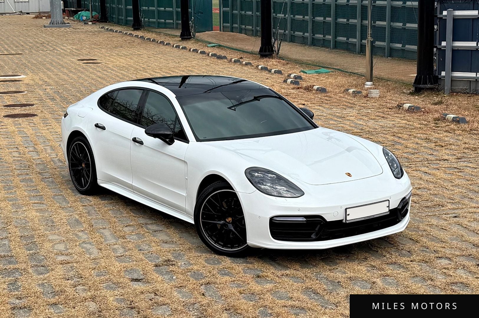 Porsche Panamera 2020 — миниатюра 7
