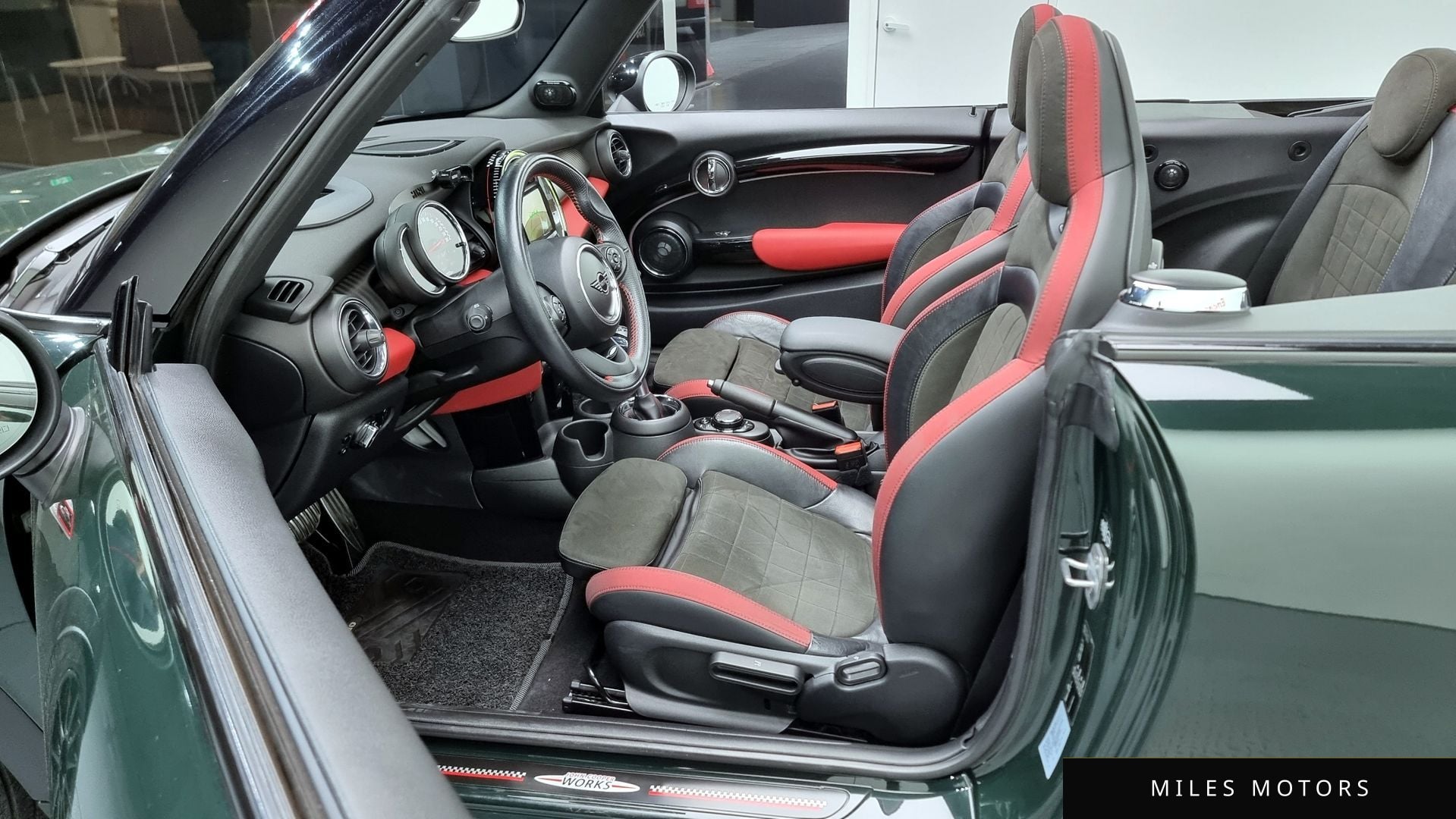 MINI Cooper Convertible 2019 — миниатюра 11