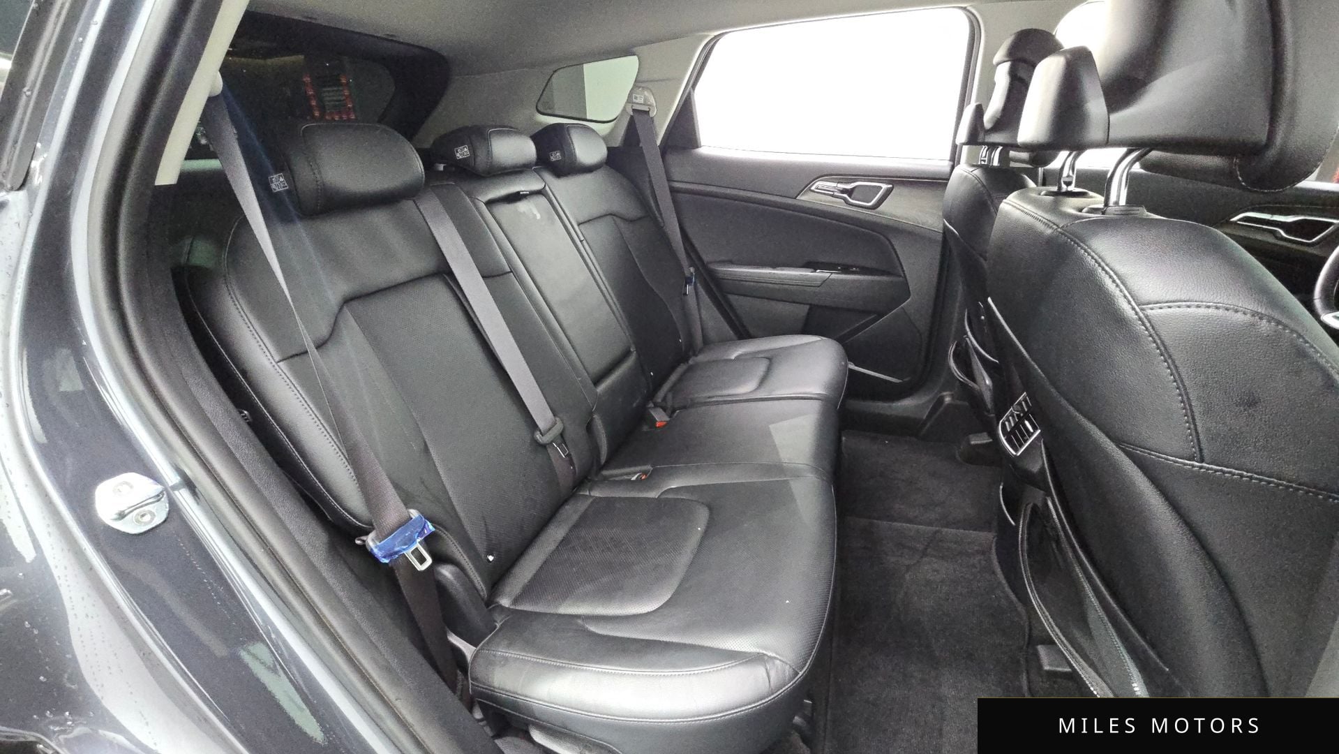Kia Sportage 2022 — миниатюра 12