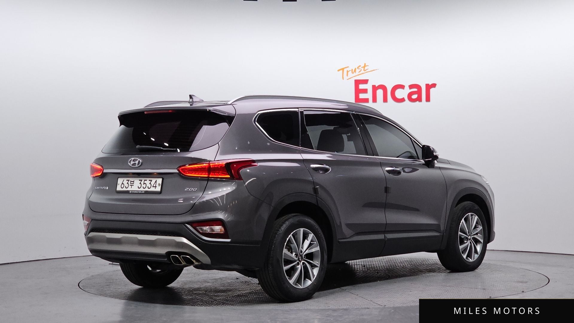 Hyundai Santafe 2019 — миниатюра 2