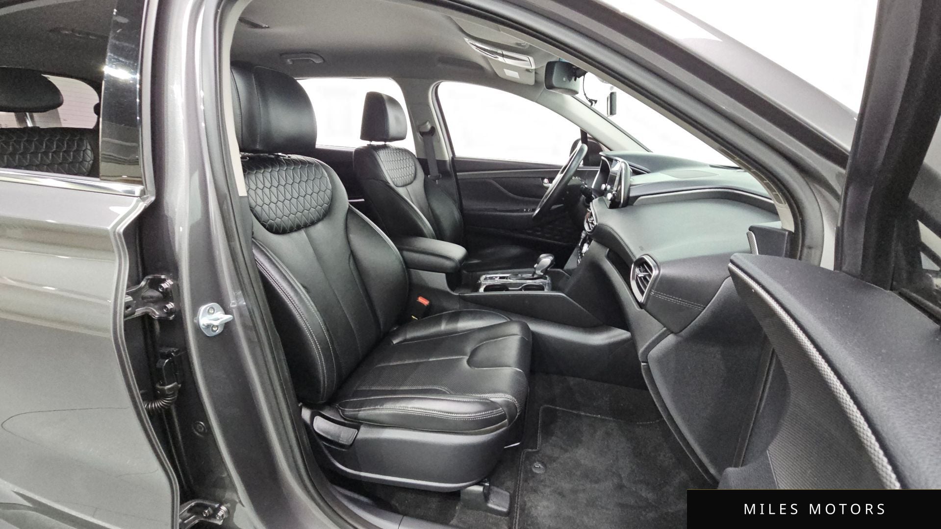 Hyundai Santafe 2019 — миниатюра 11