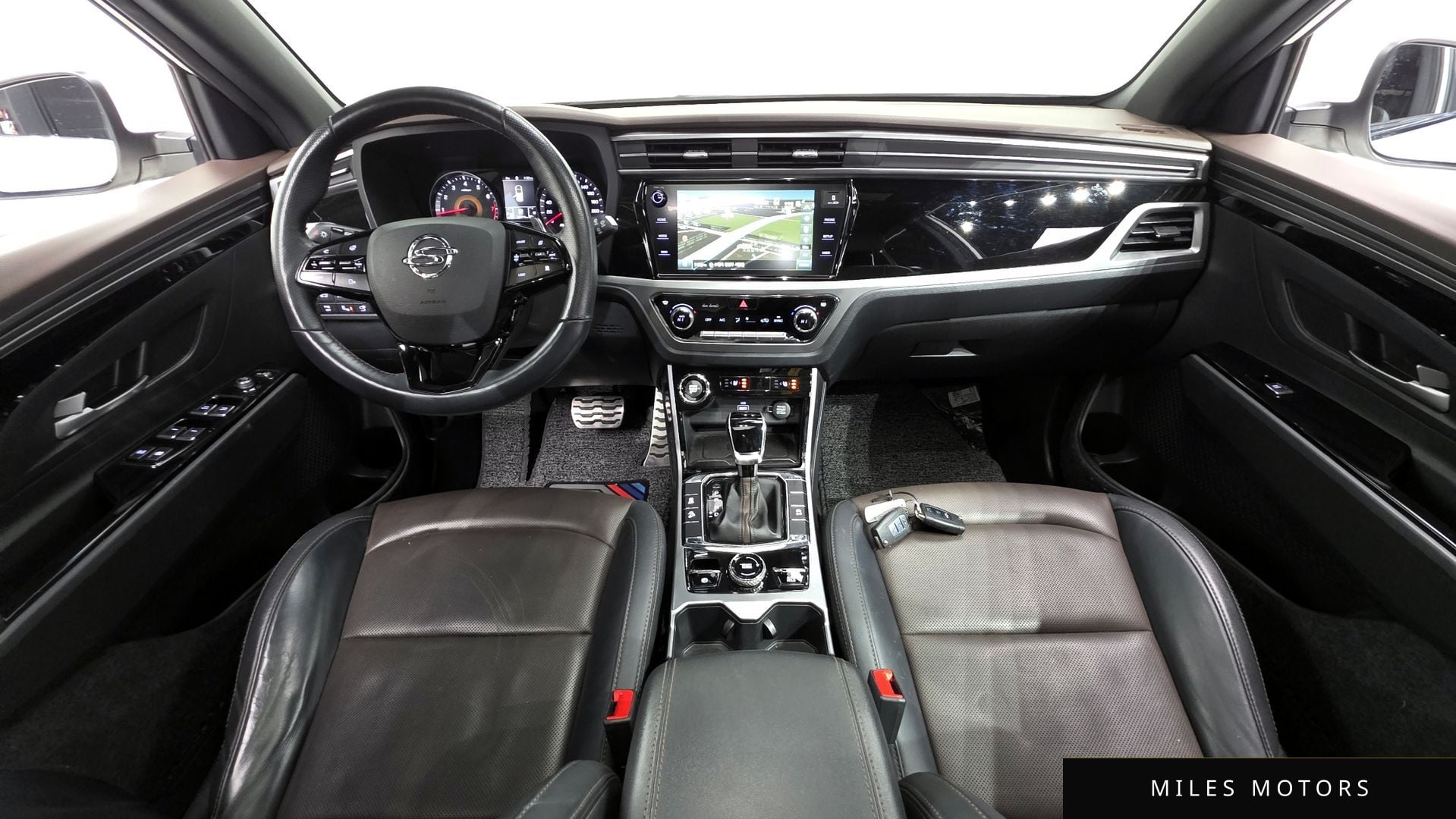 KG Mobility Beautiful Korando 2022 — миниатюра 7