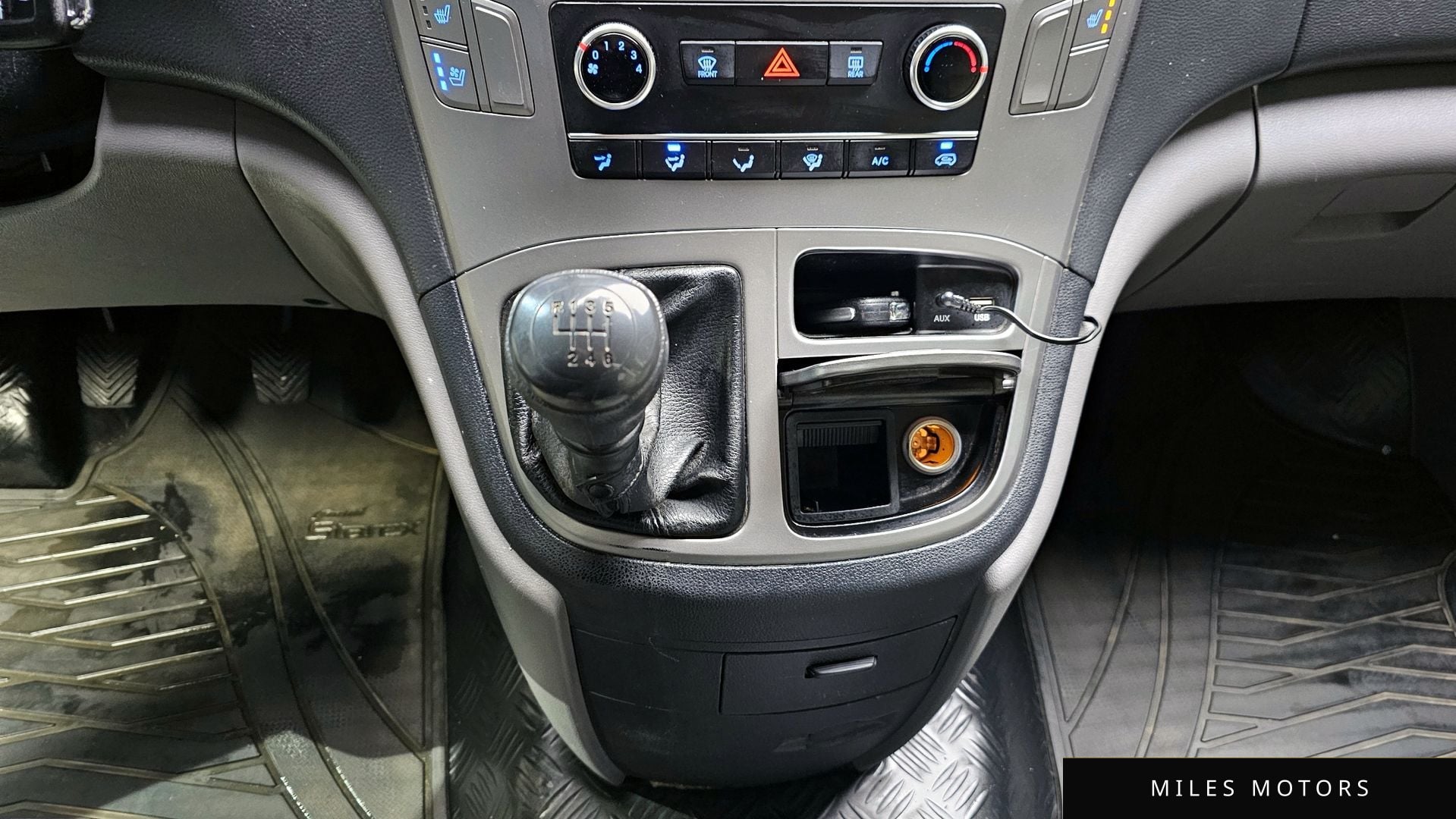 Hyundai Starex 2017 — миниатюра 9