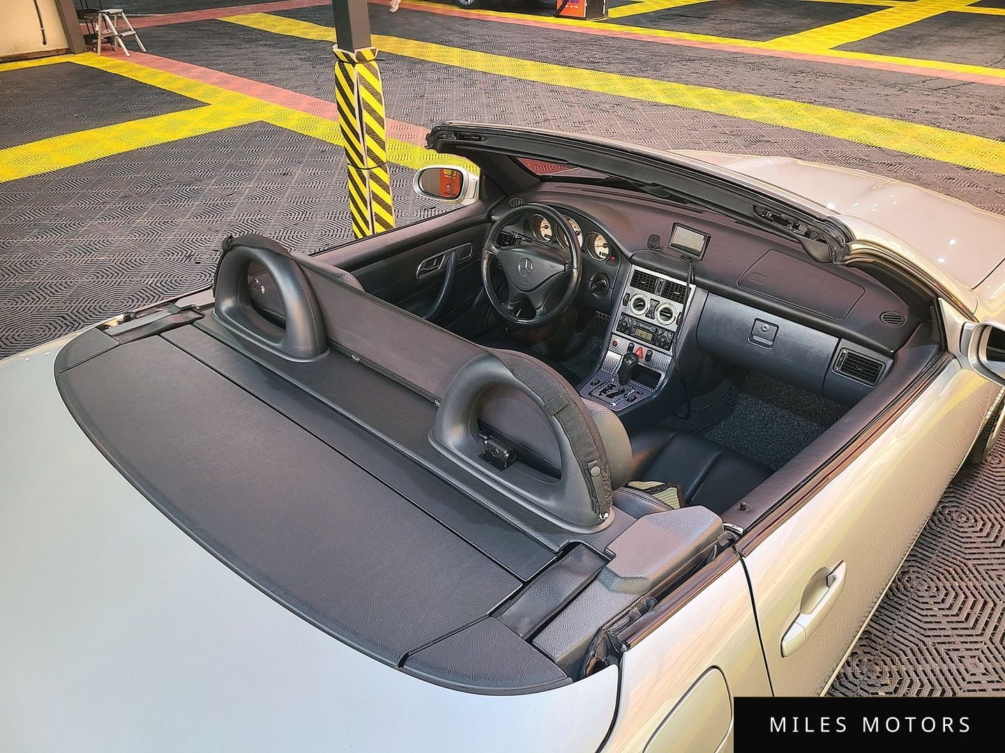 Mercedes-Benz SLK-Class 2003 — миниатюра 9