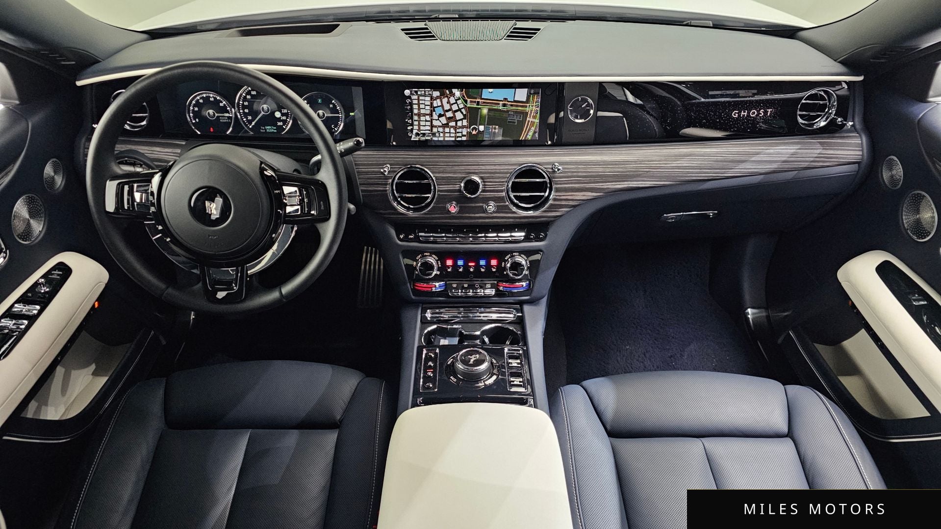 Rolls-Royce Ghost 2023 — миниатюра 7