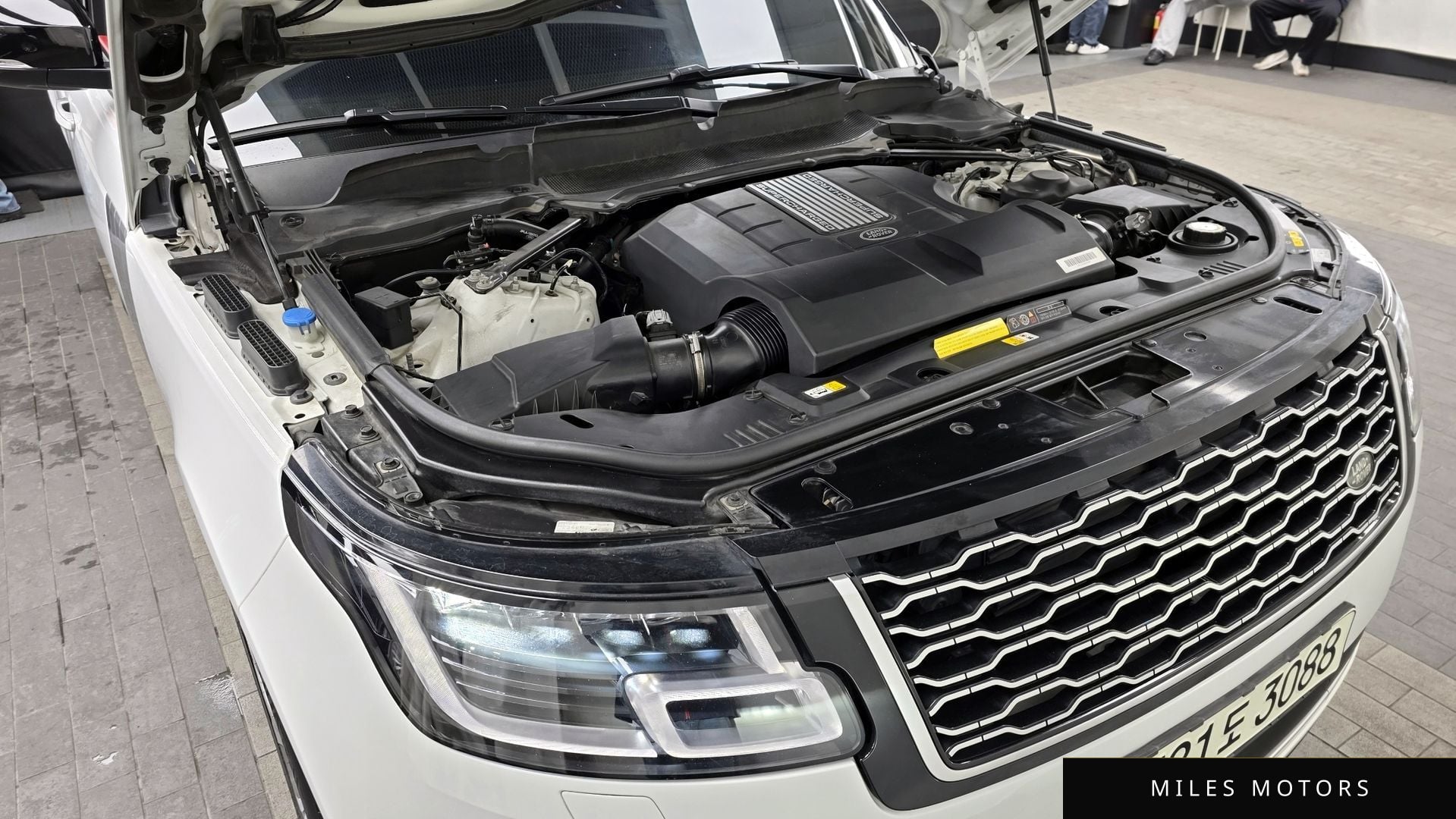 Land Rover Range Rover 2021 — миниатюра 6