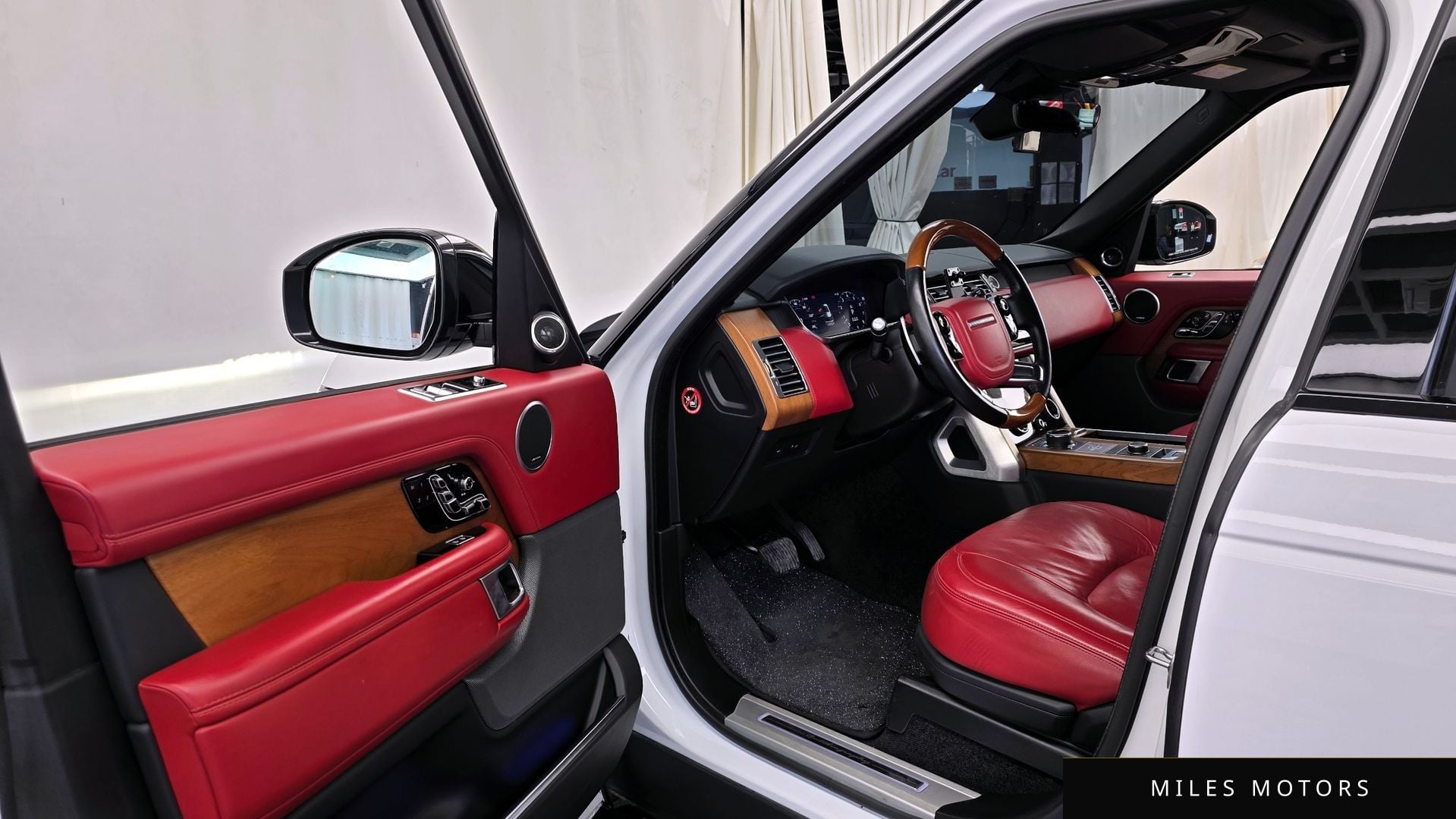 Land Rover Range Rover 2021 — миниатюра 10