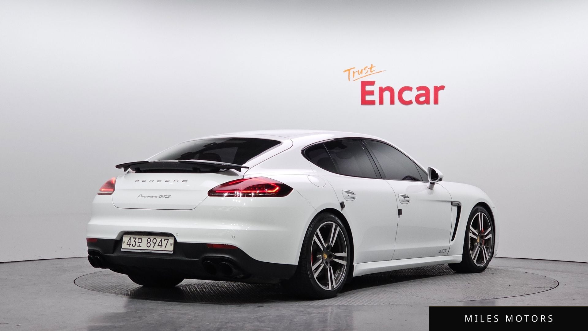 Porsche Panamera 2015 — миниатюра 2