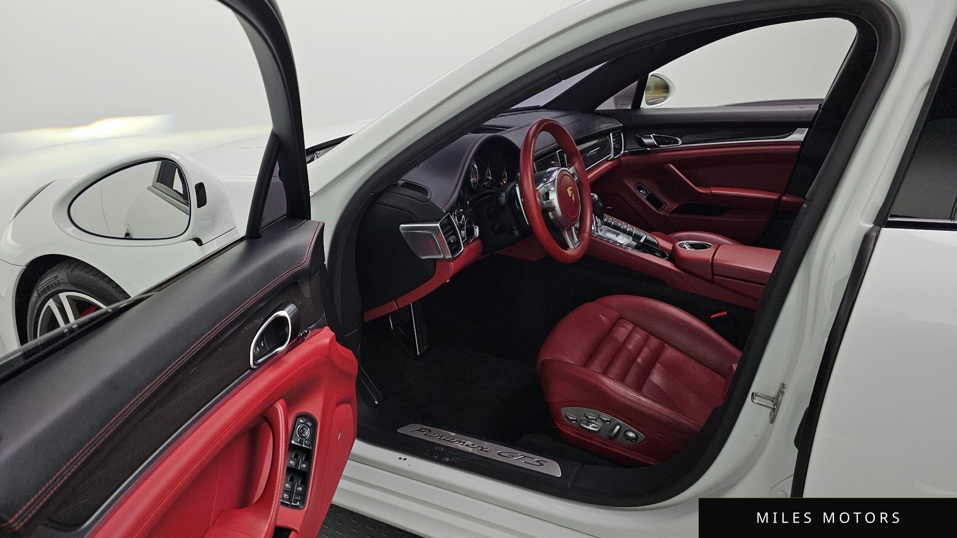 Porsche Panamera 2015 — миниатюра 10