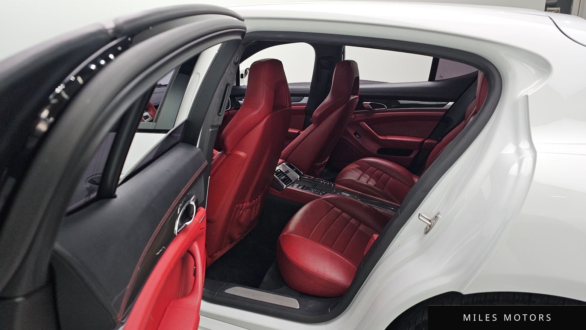 Porsche Panamera 2015 — миниатюра 12