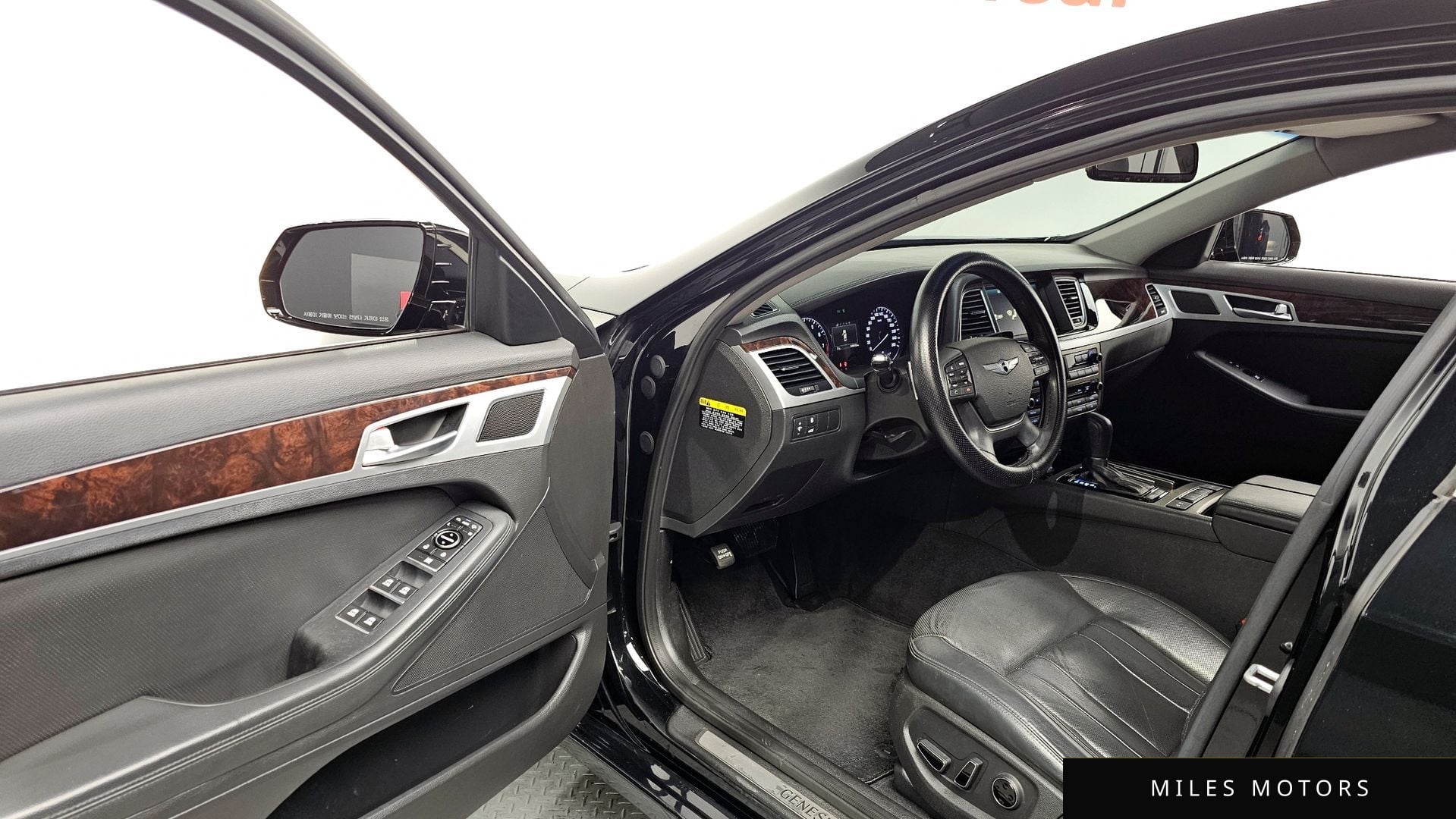 Hyundai Genesis 2015 — миниатюра 10