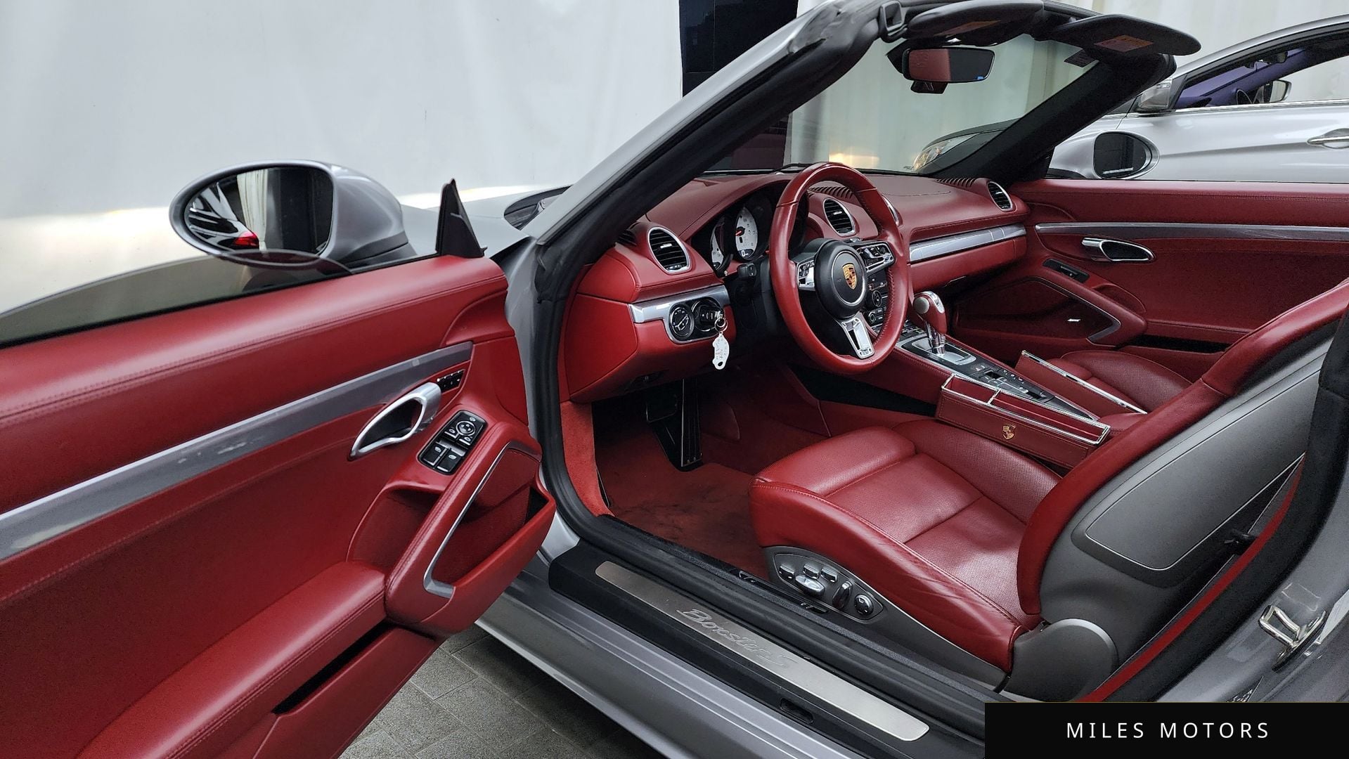 Porsche 718 2017 — миниатюра 10