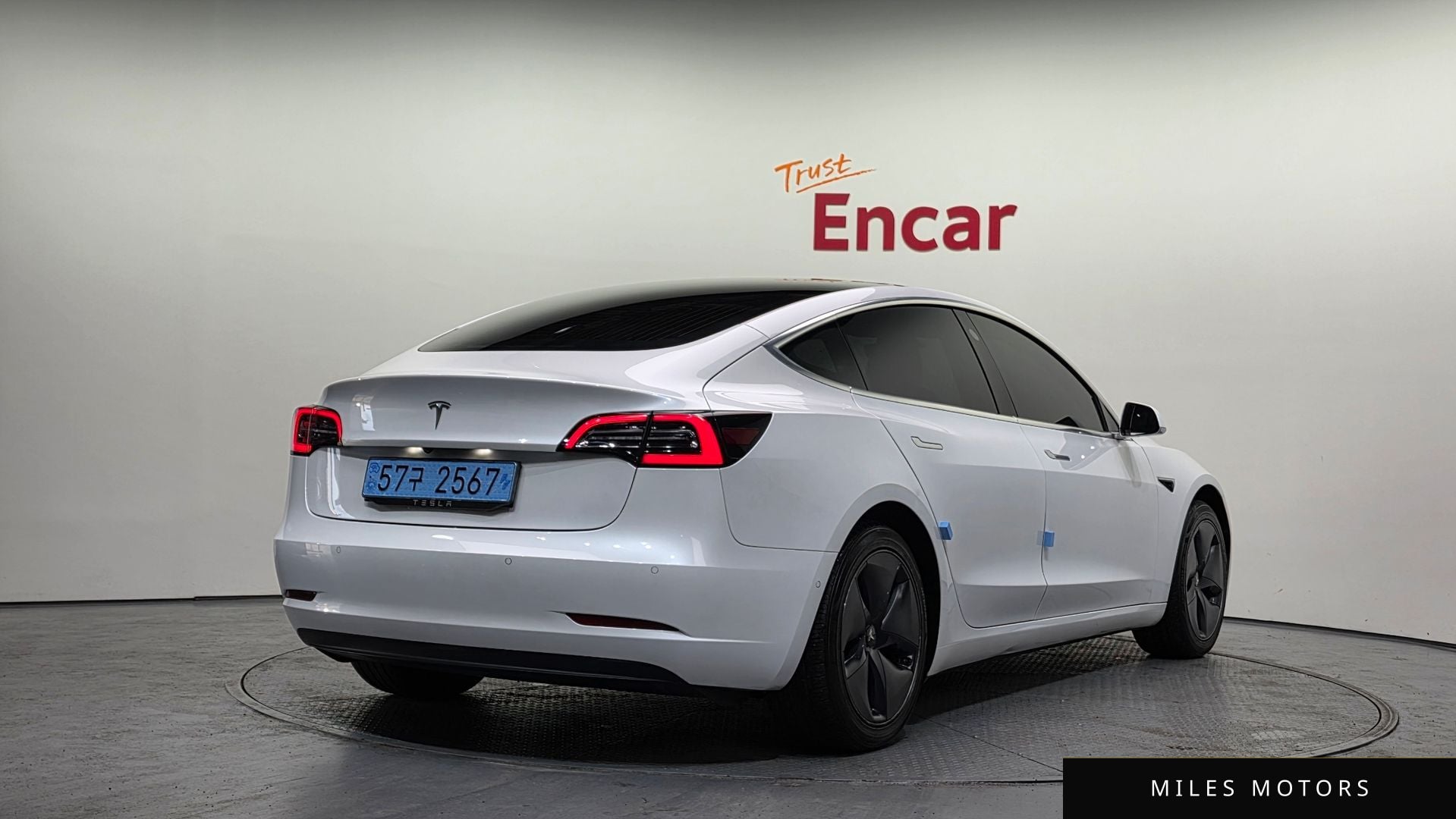 Tesla 모델 3 2020 — миниатюра 2