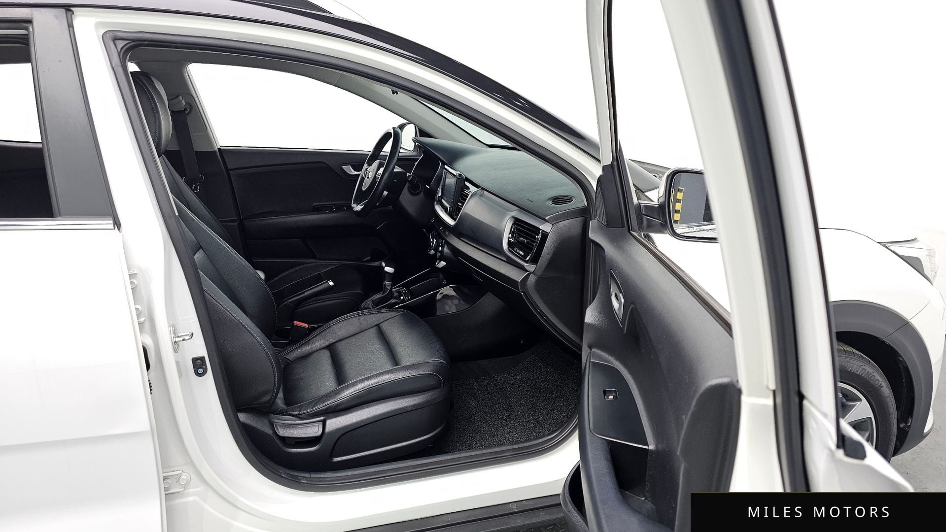 Kia Stonic 2018 — миниатюра 11