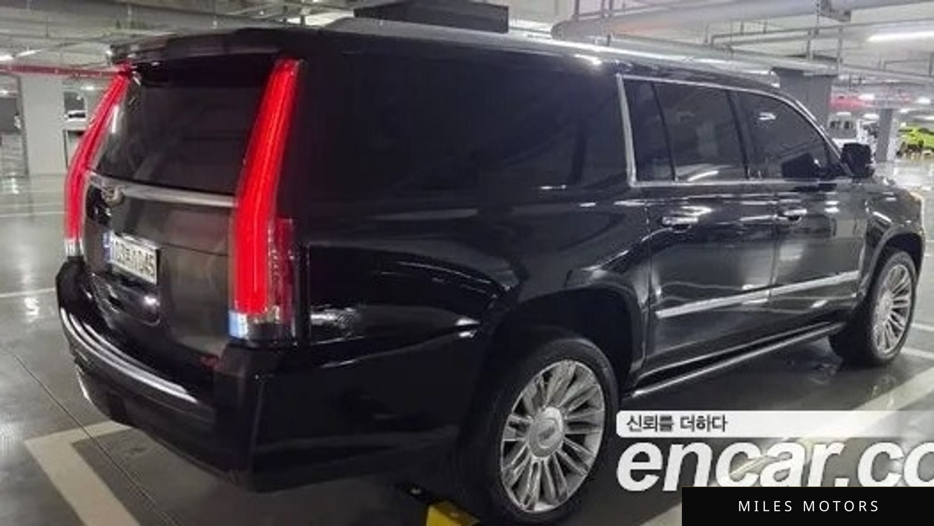 Cadillac Escalade 2017 — миниатюра 4