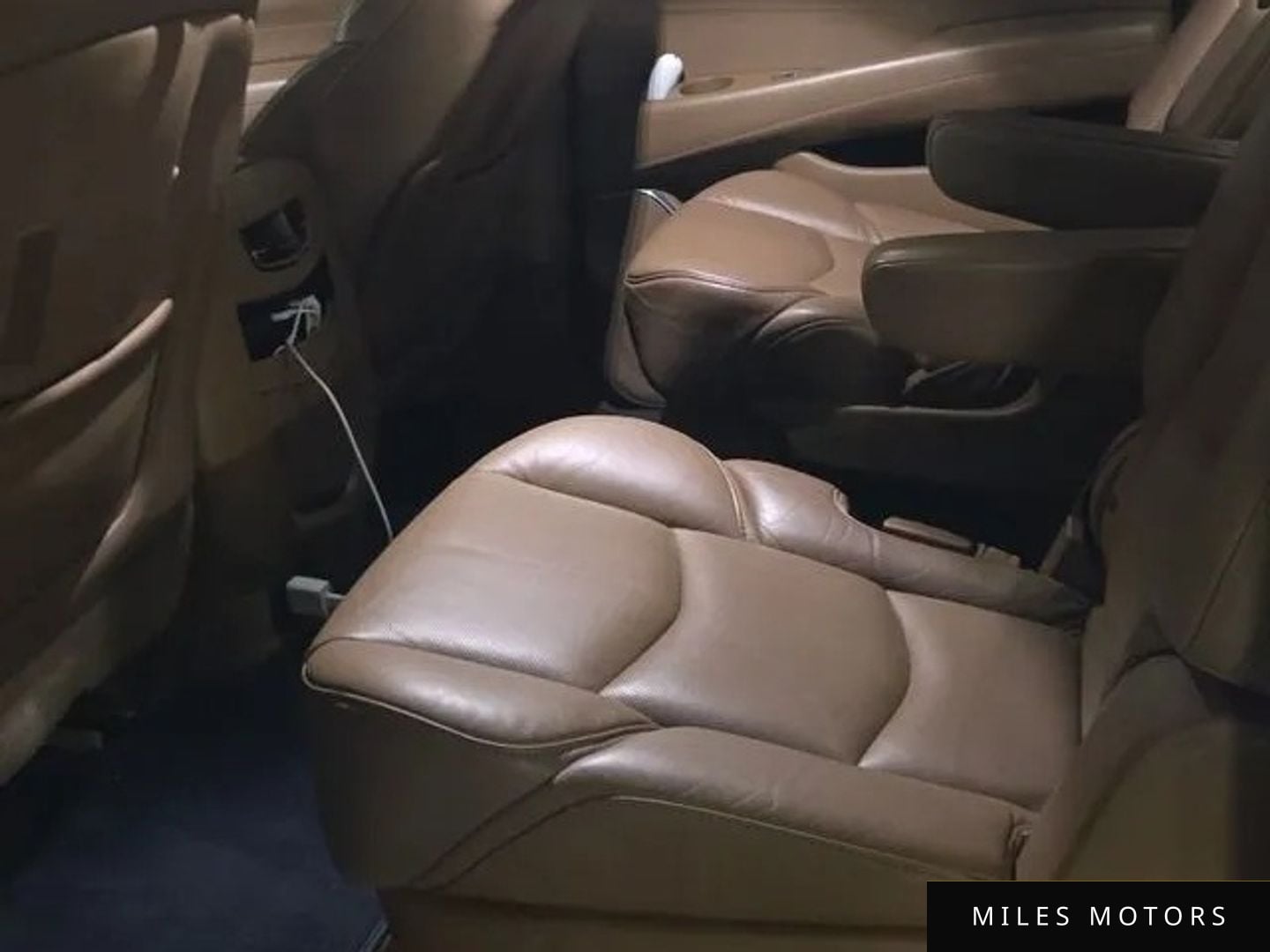 Cadillac Escalade 2017 — миниатюра 9