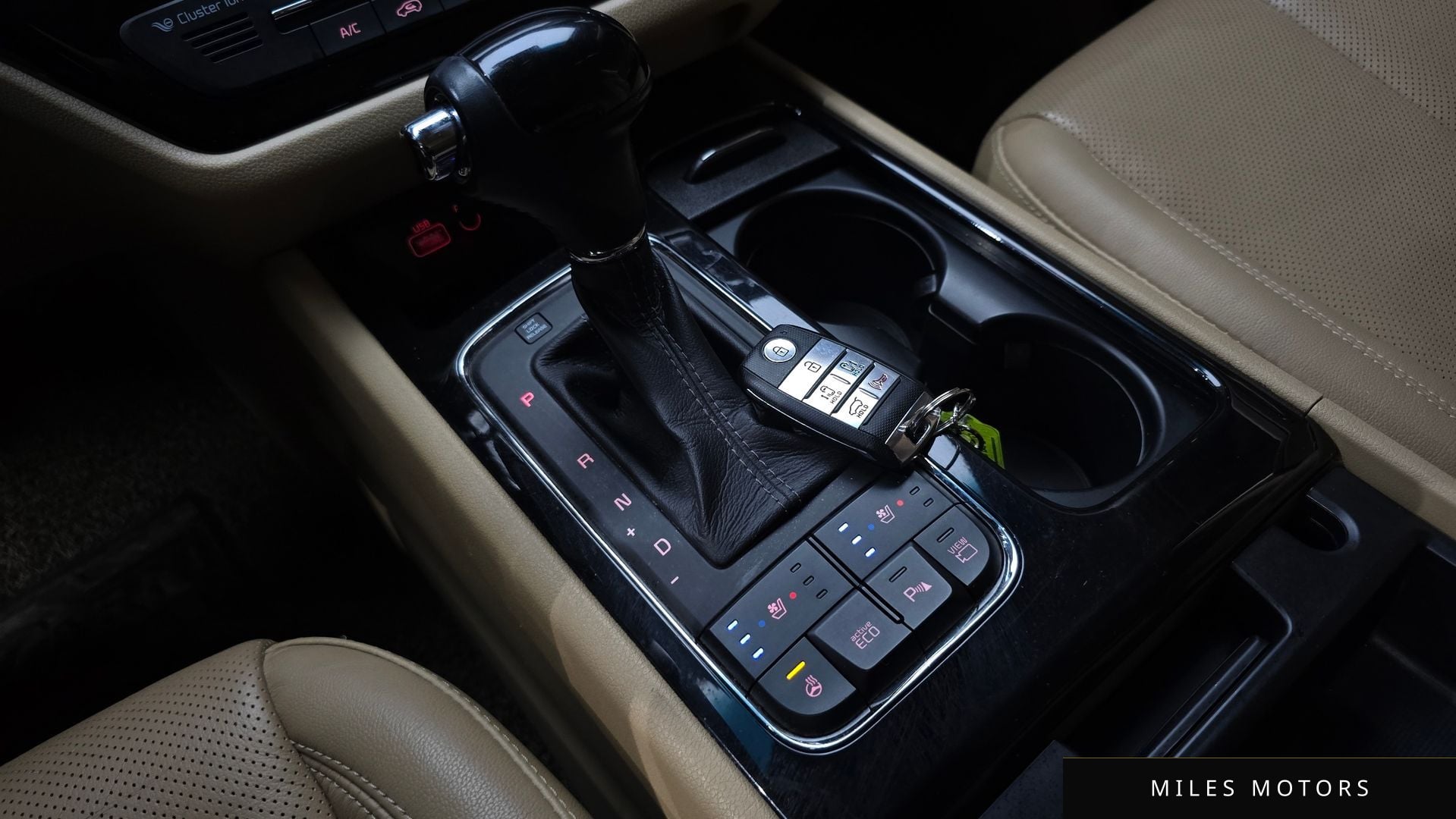 Kia Canival 2016 — миниатюра 9