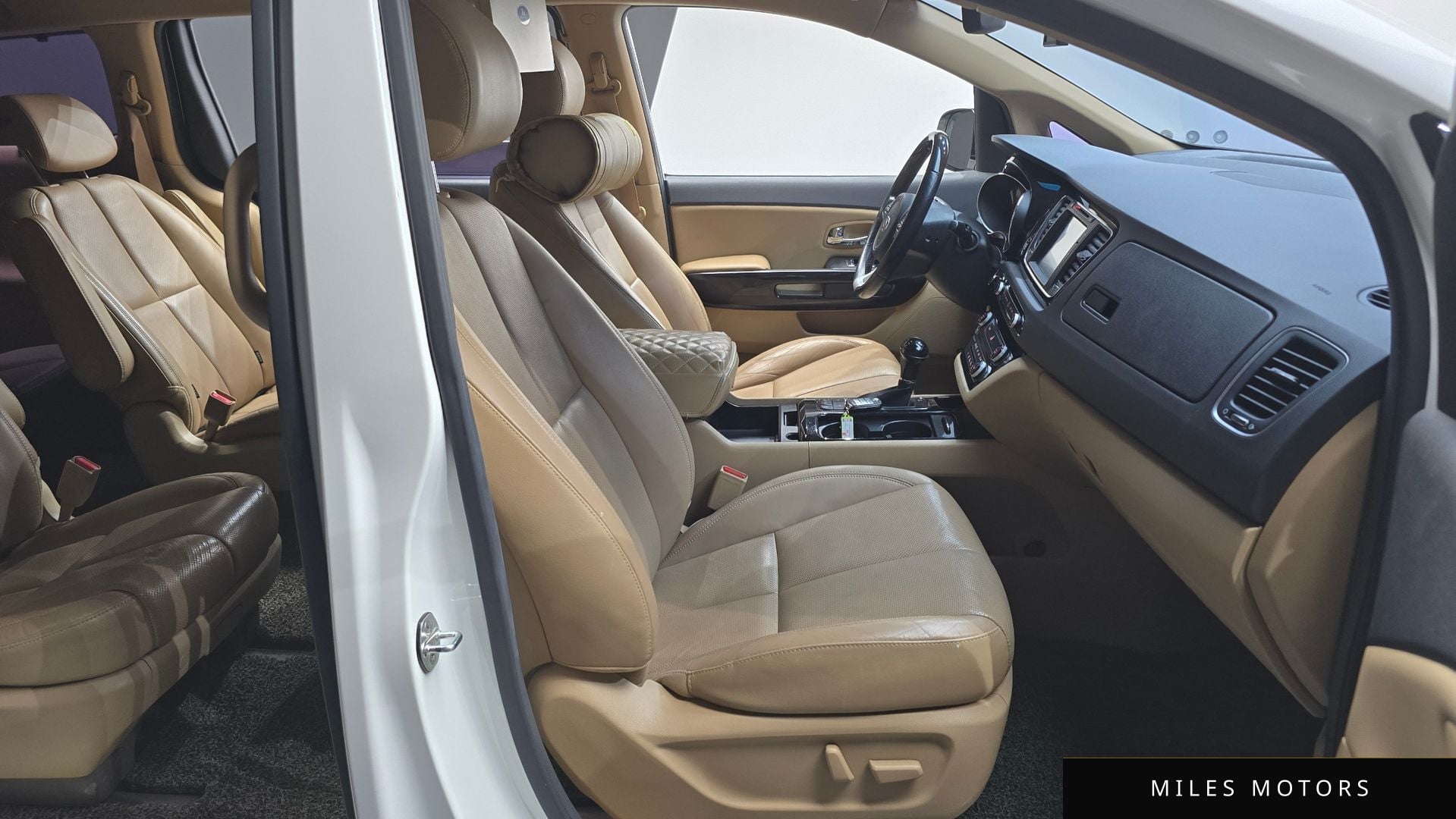 Kia Canival 2016 — миниатюра 10