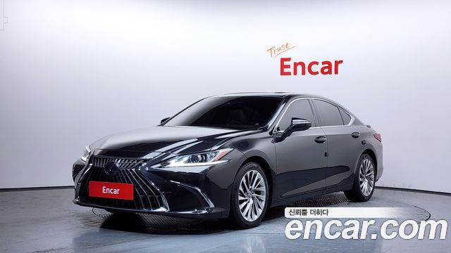 Лексус ES300h 2022 — миниатюра 12