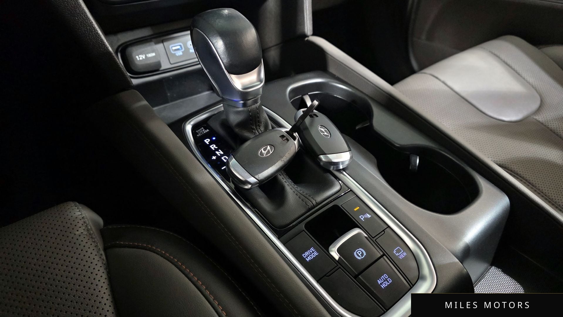 Hyundai Santafe 2020 — миниатюра 9