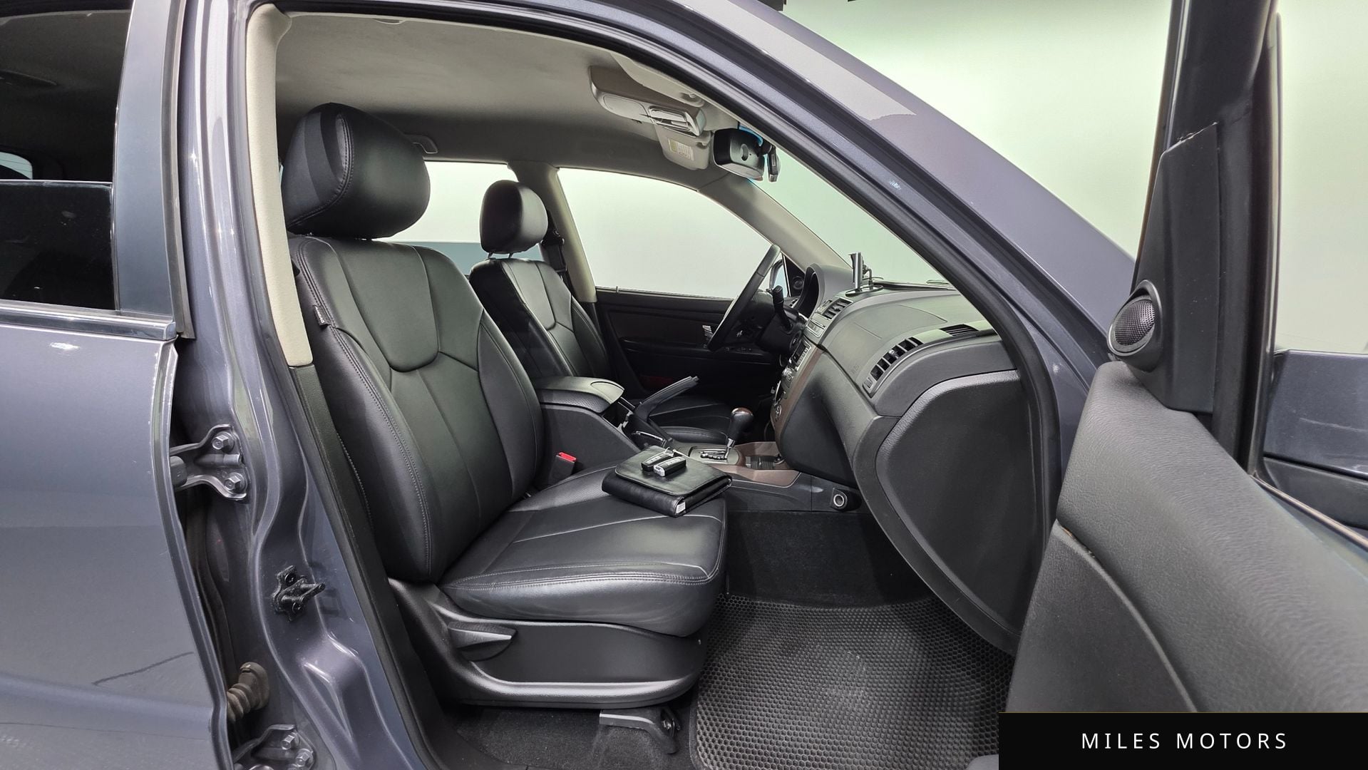 KG Mobility Rexton 2015 — миниатюра 10