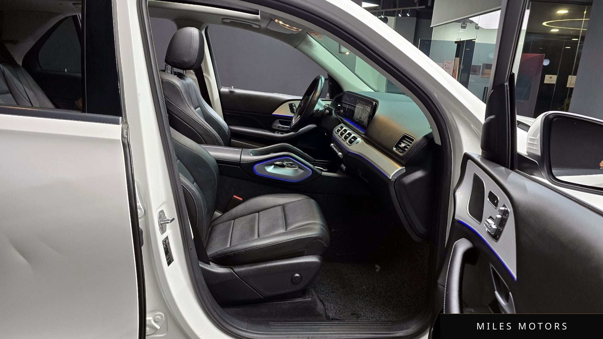 Mercedes-Benz GLE-Class W167 2020 — миниатюра 10