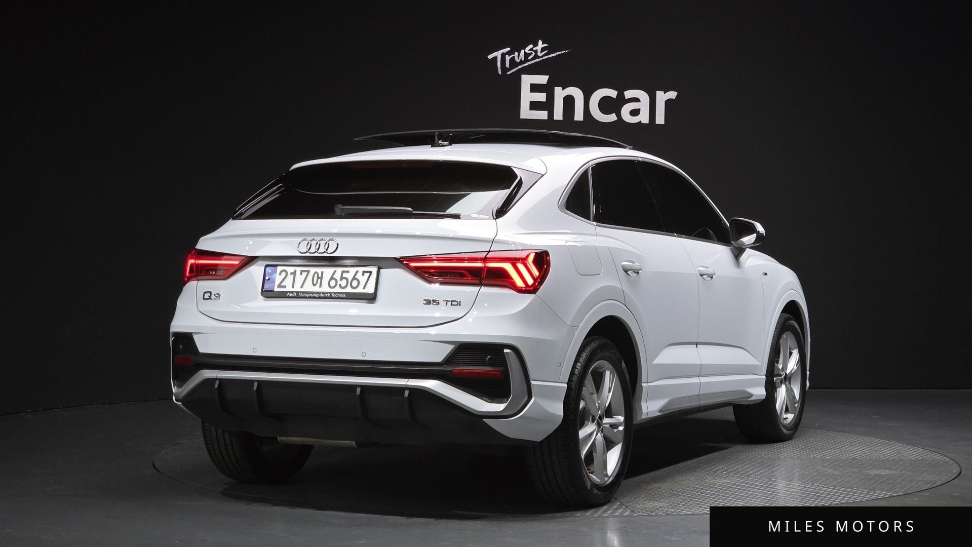 Audi Q3 (F3) 2023 — миниатюра 2