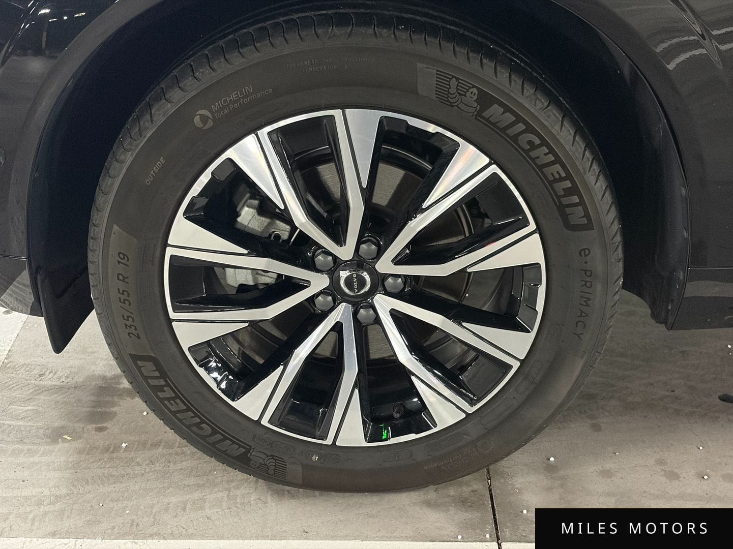 Volvo XC60 2024 — миниатюра 8