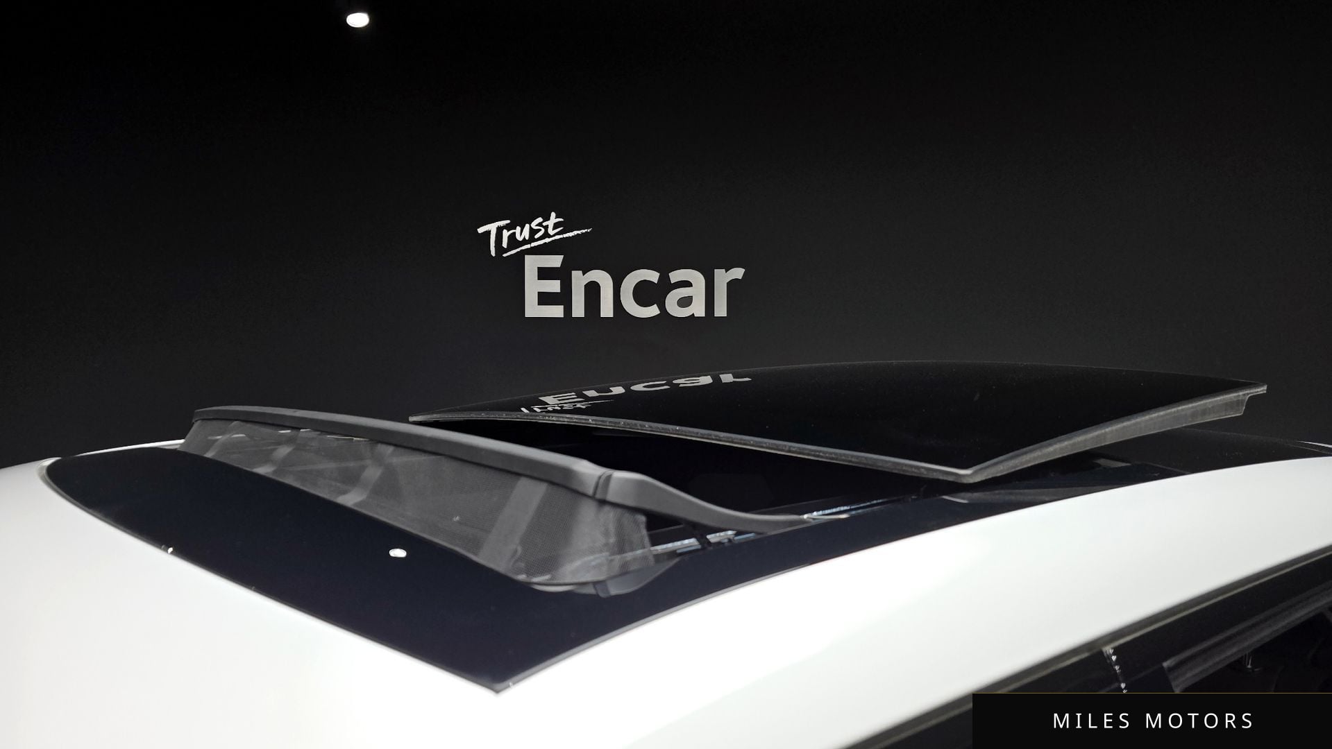 Land Rover Range Rover Evoque 2024 — миниатюра 19