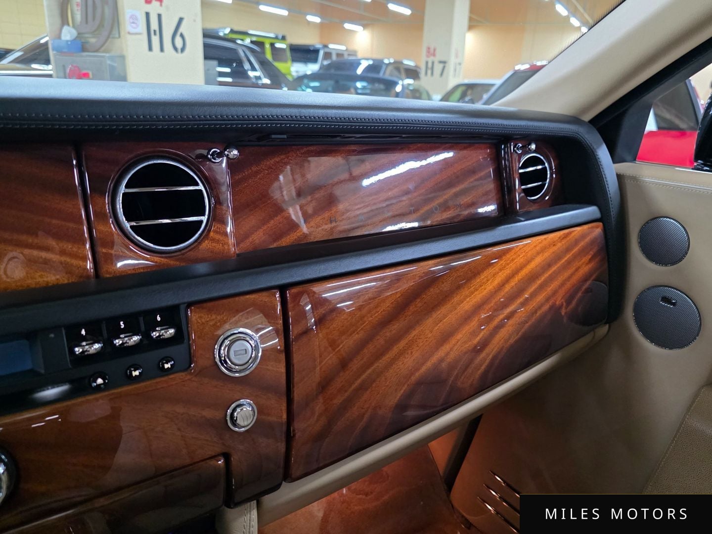 Rolls-Royce 팬텀 2007 — миниатюра 12